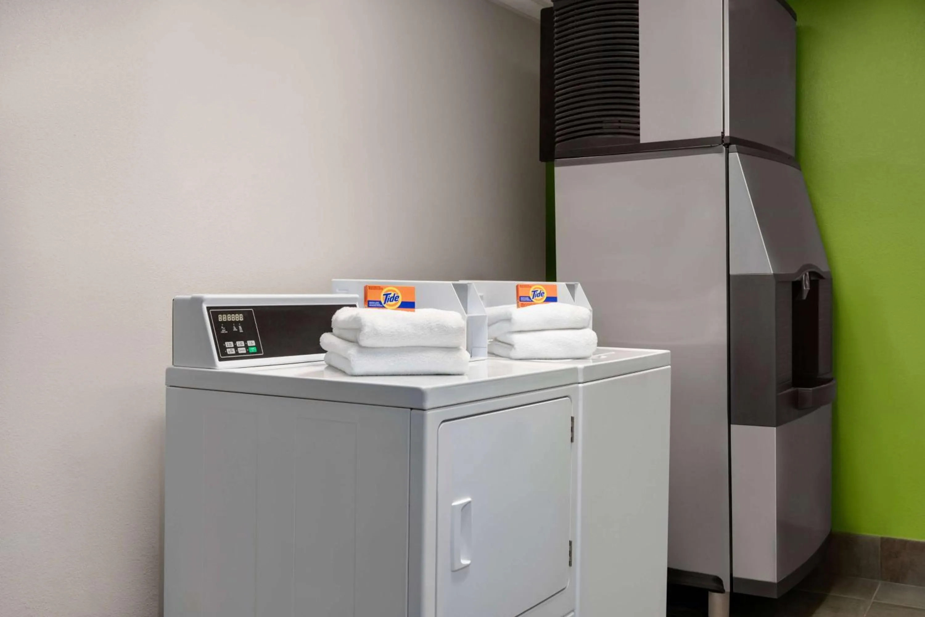 On site in La Quinta Inn Birmingham - Inverness