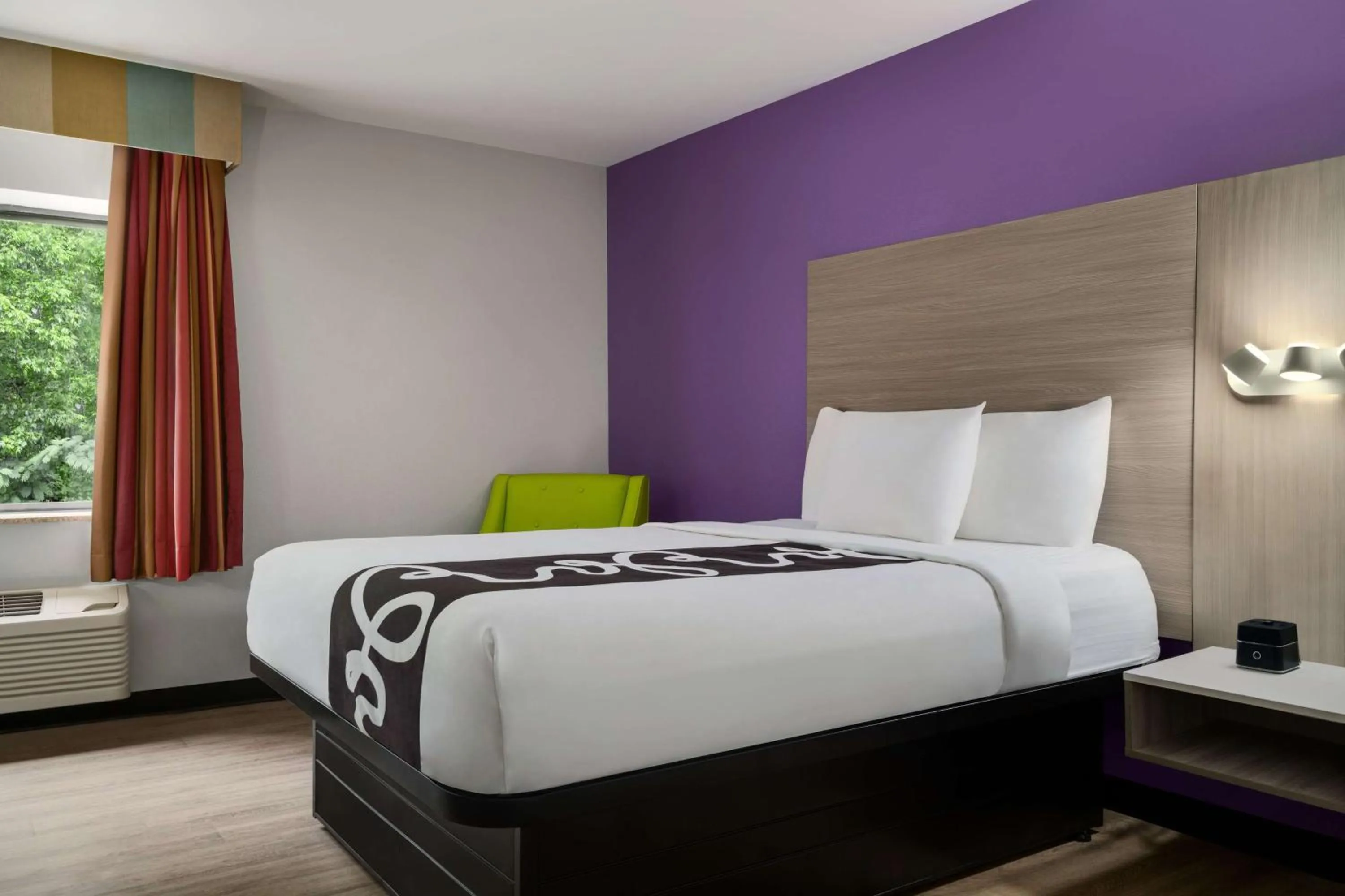 Double Room - Disability Access in La Quinta Inn Birmingham - Inverness