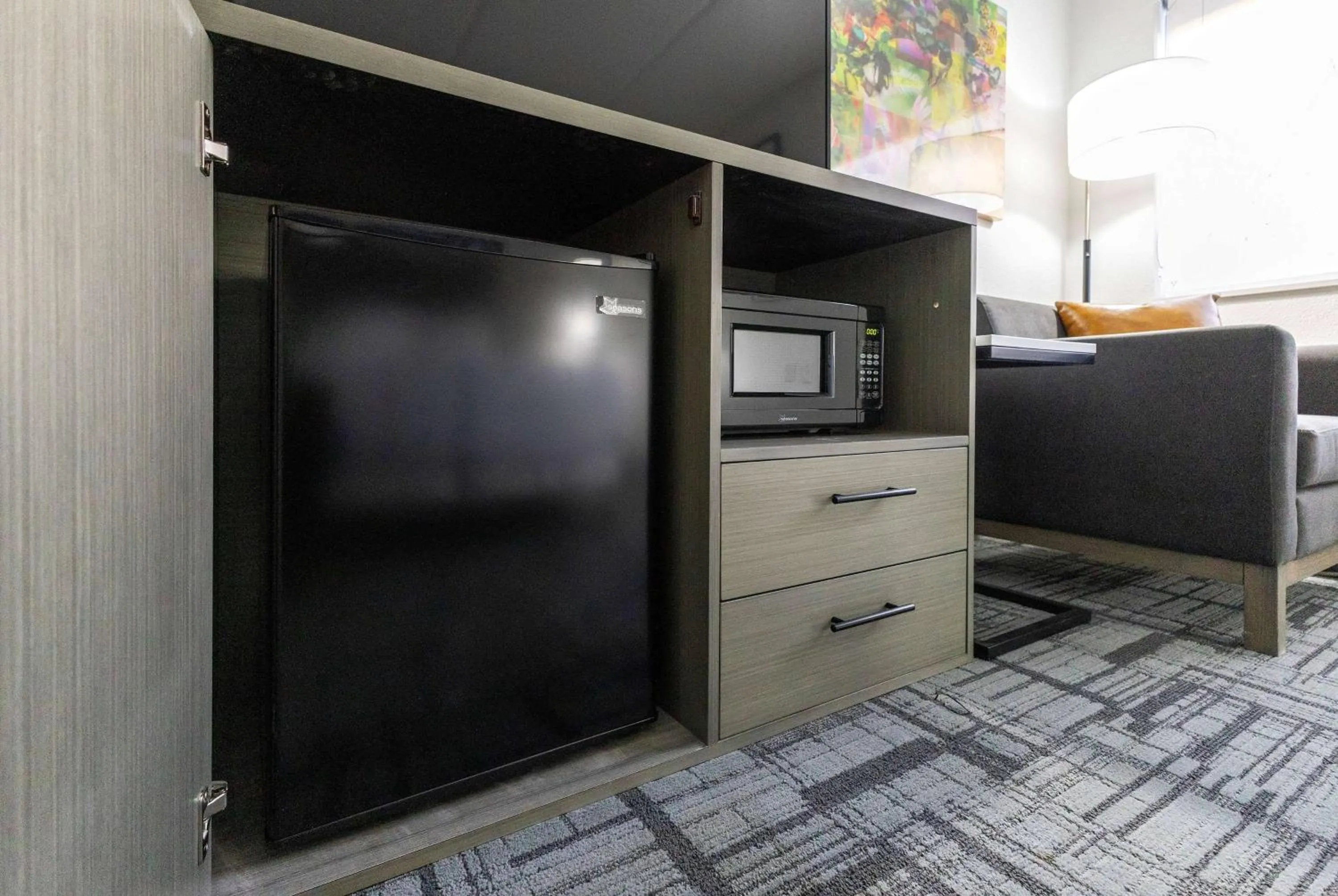 Photo of the whole room in La Quinta Inn & Suites by Wyndham Jacksonville Mandarin