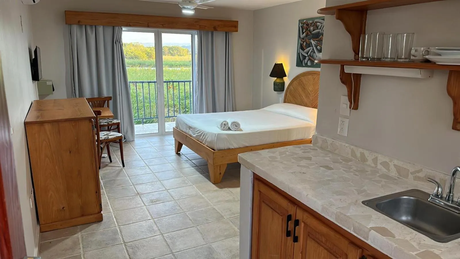 Photo of the whole room in El Kaoba