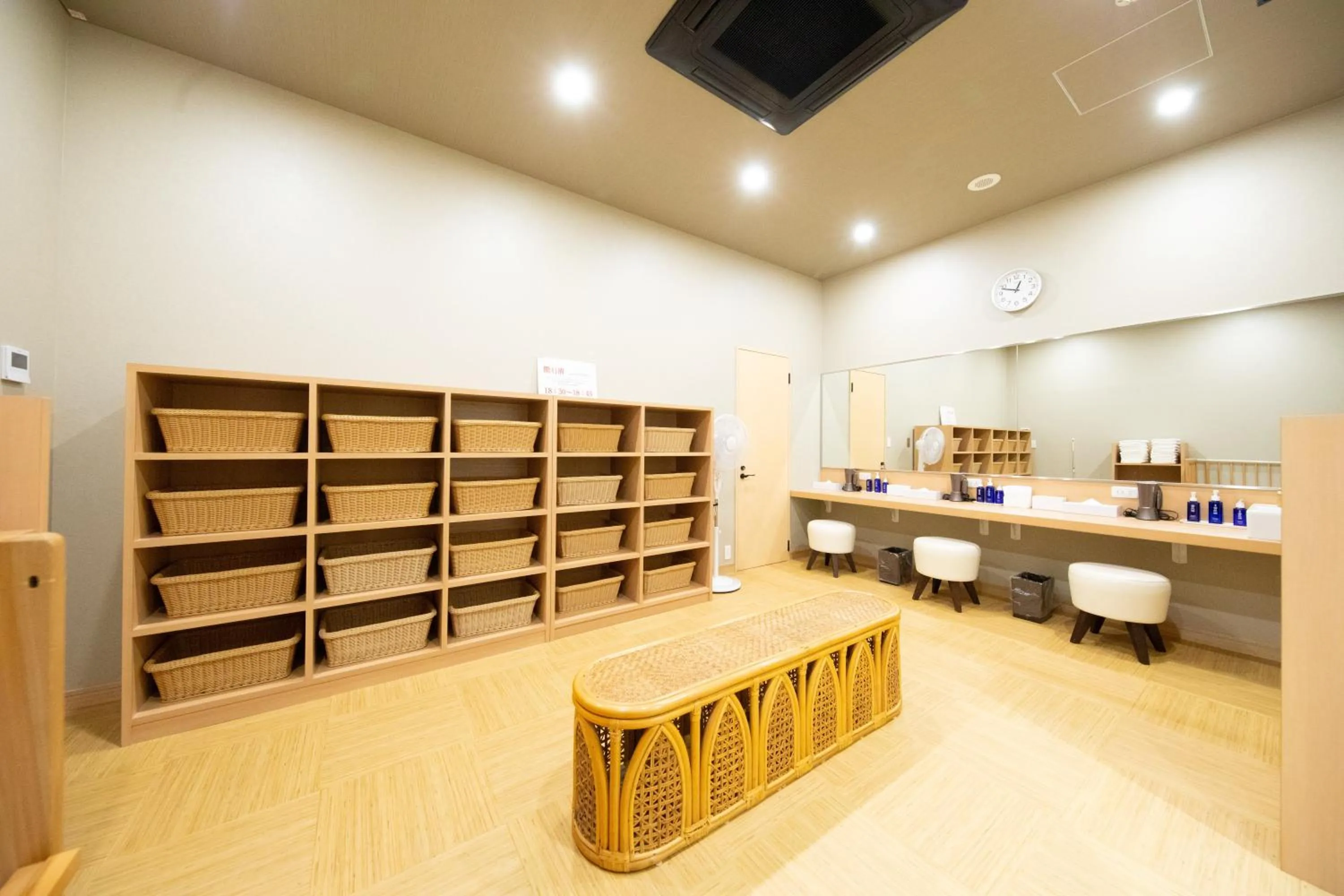 Public Bath in Akarinoyado Togetsu