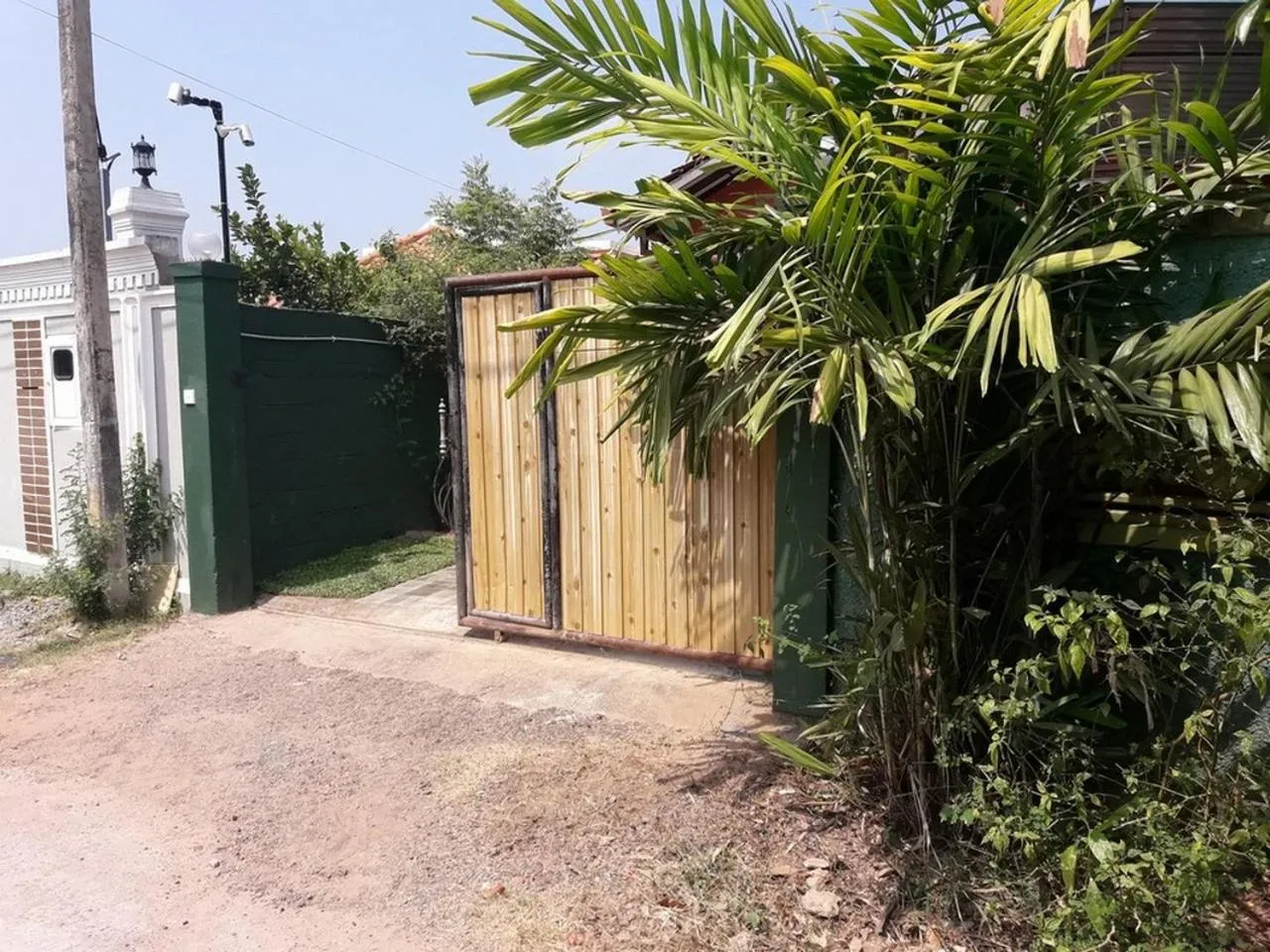 Facade/entrance in Wattle Inn