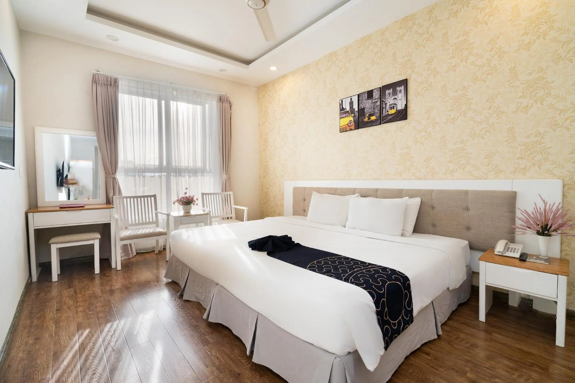 Bed in Saigon's Book Da Lat Hotel