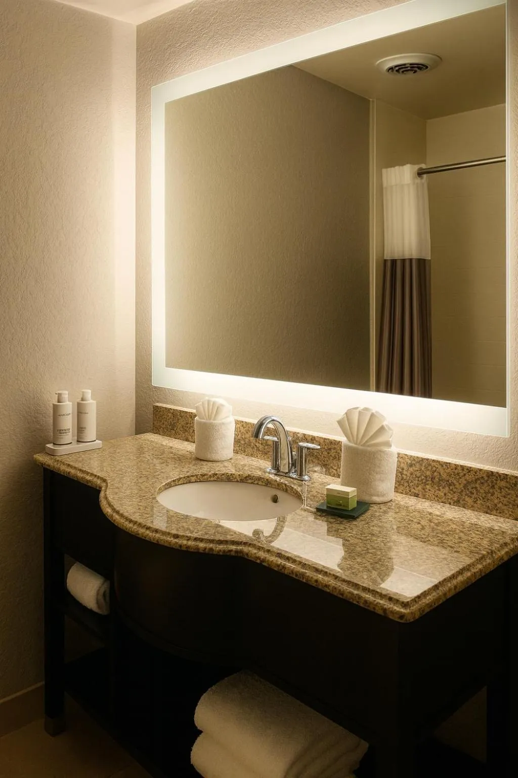 Bathroom in La Quinta by Wyndham Port Orange / Daytona