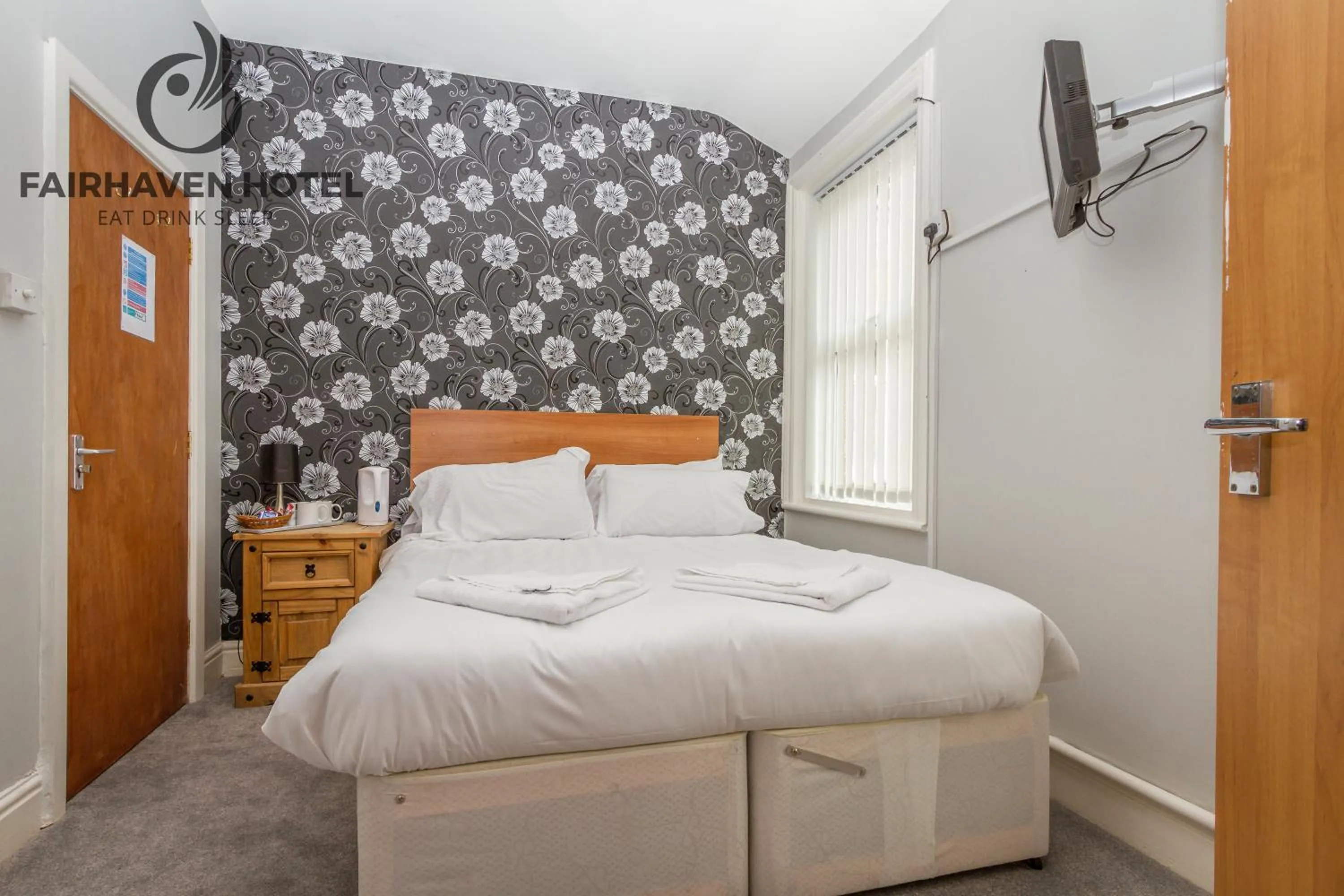 Bed in Fairhaven Hotel