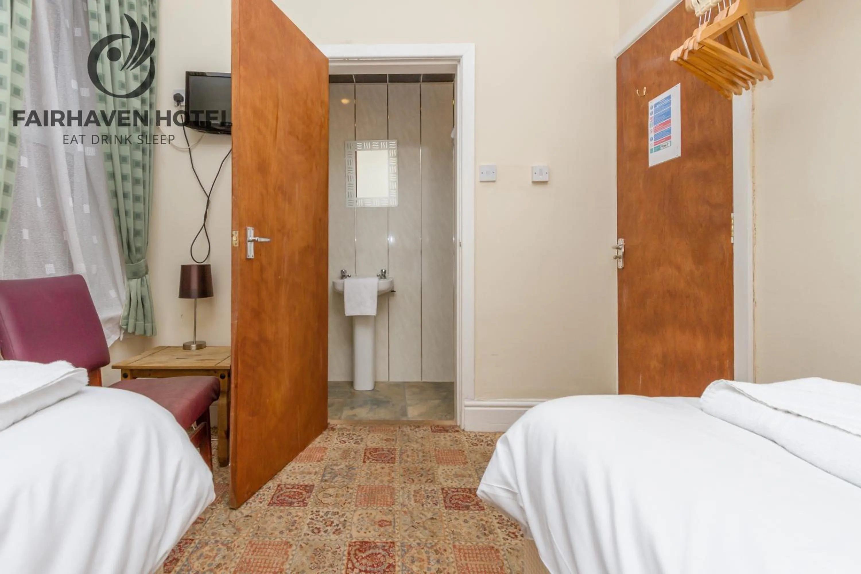 Bed in Fairhaven Hotel