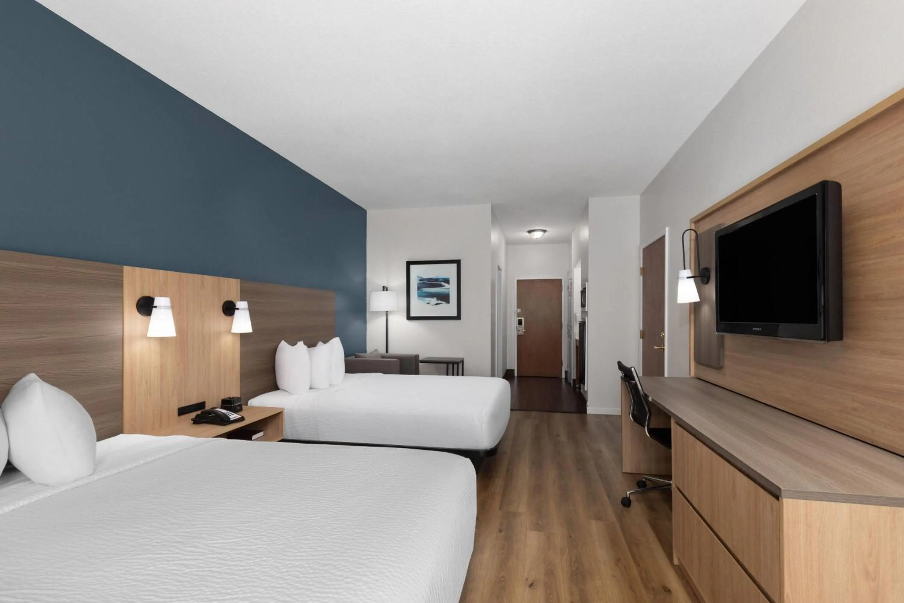 Photo of the whole room, Bed in Baymont by Wyndham Moss Point Pascagoula