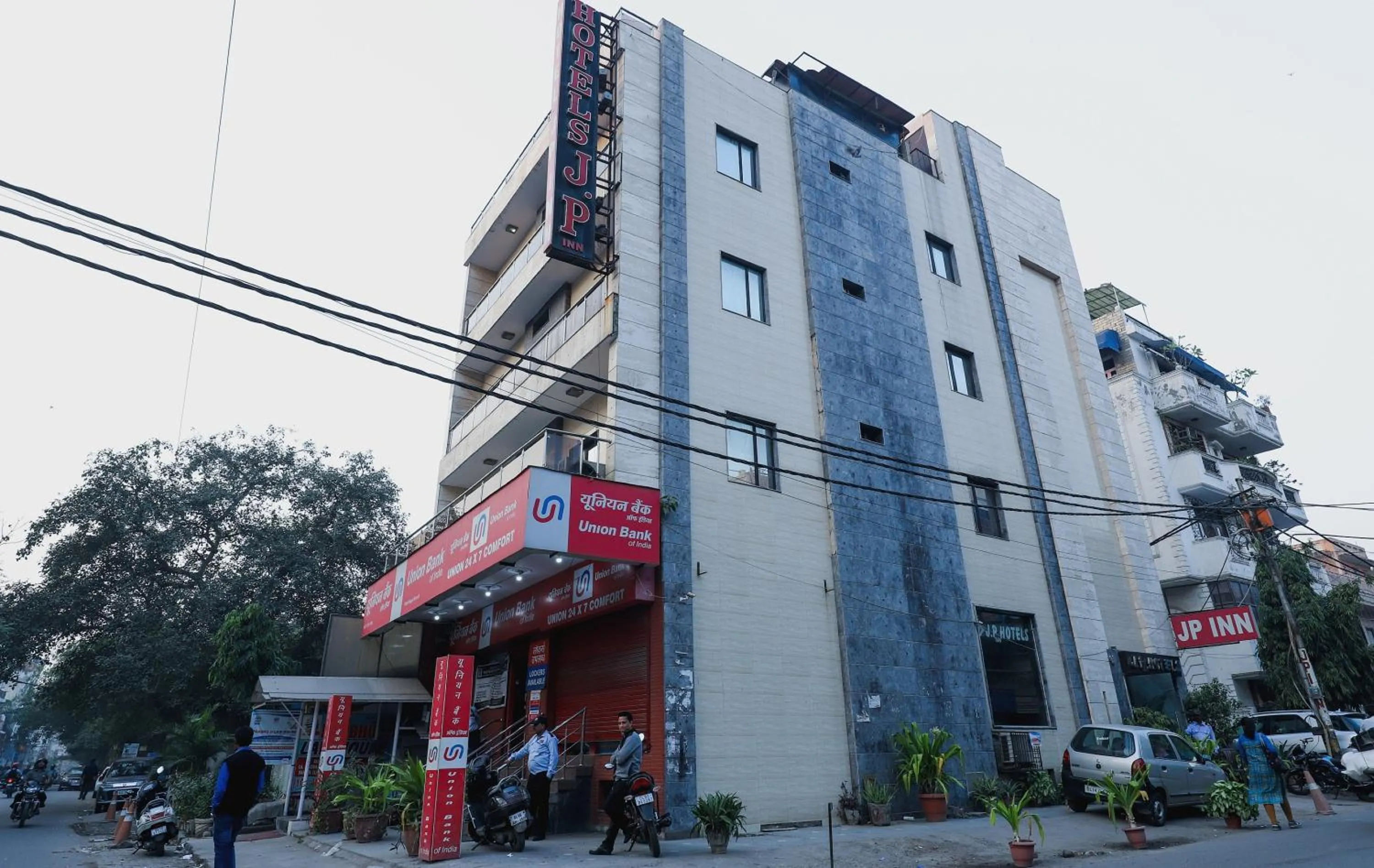 Facade/entrance in Super Hotel O J P Inn Near Patel Nagar Metro Station
