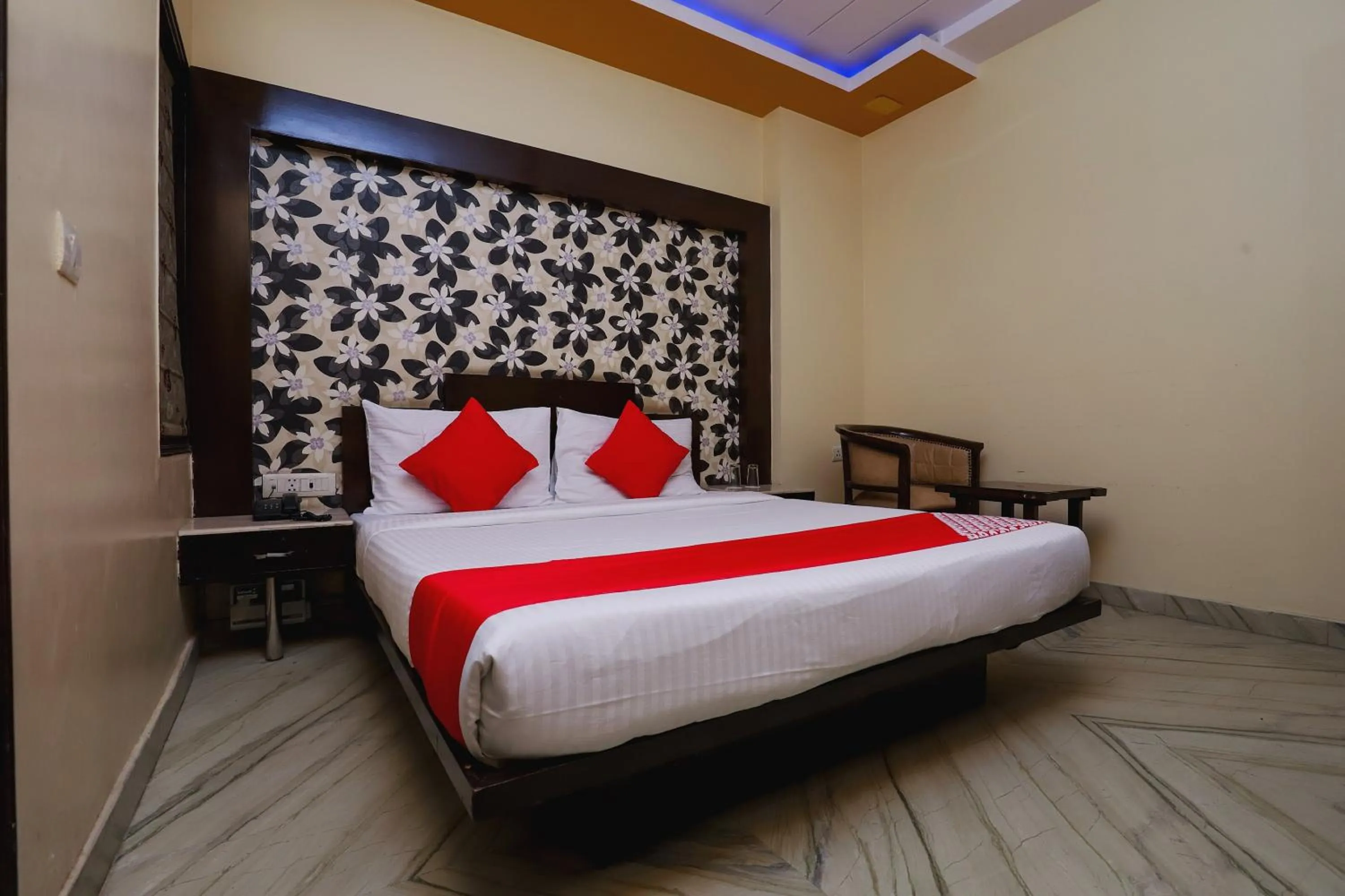 Bedroom, Bed in Hotel O J P Inn Near Patel Nagar Metro Station
