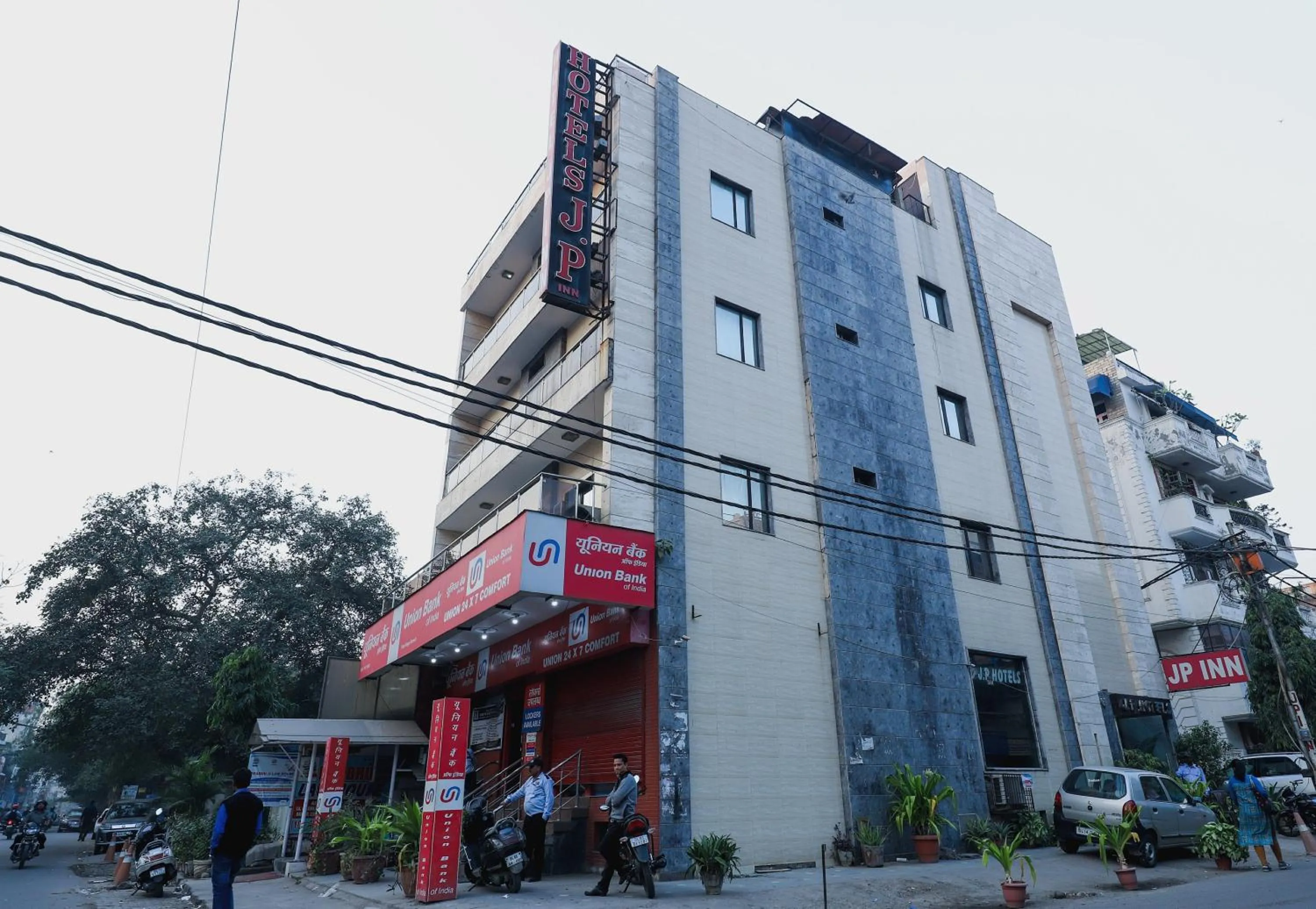 Facade/entrance in Super Hotel O J P Inn Near Patel Nagar Metro Station