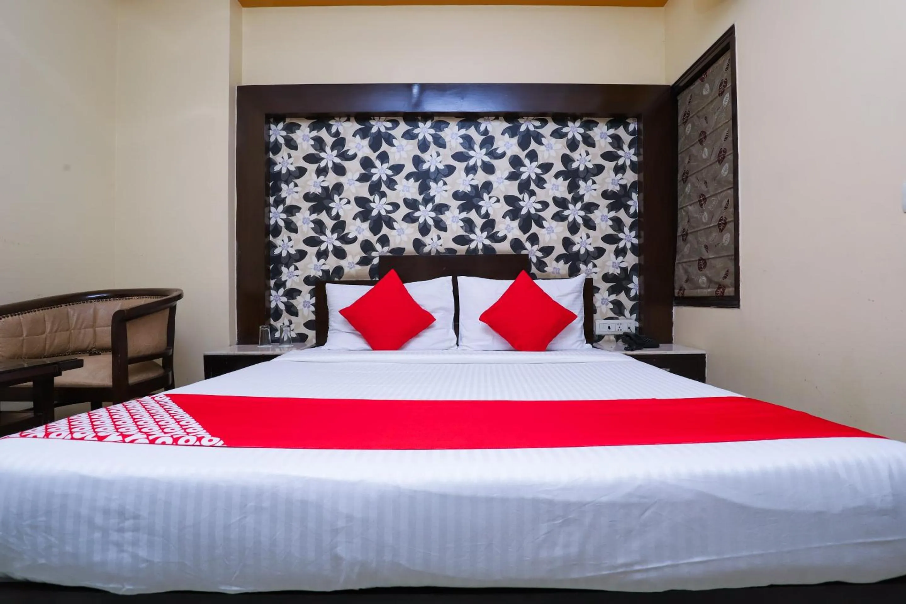 Bedroom, Bed in Super Hotel O J P Inn Near Patel Nagar Metro Station