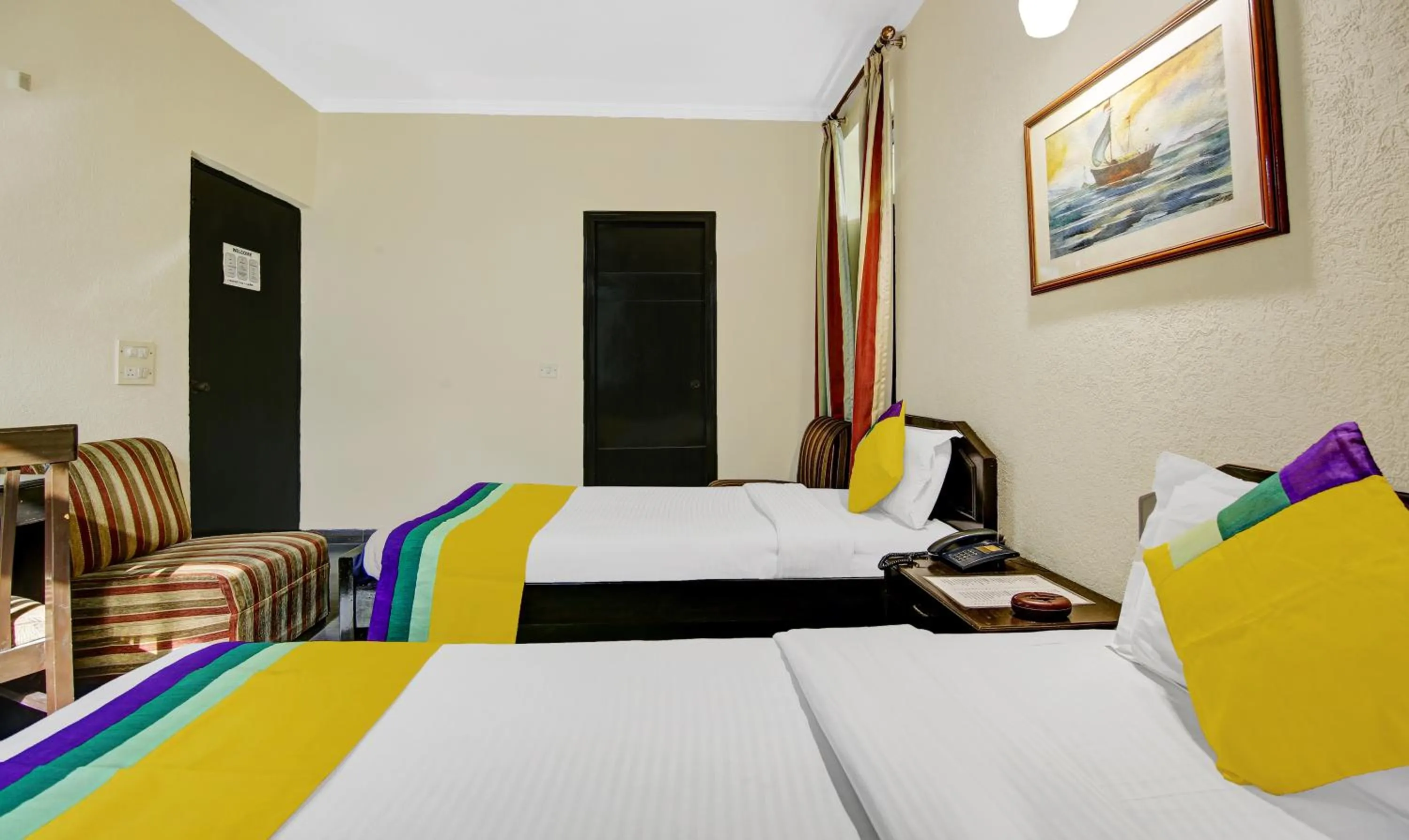 Bedroom, Bed in Itsy Hotels Arien International