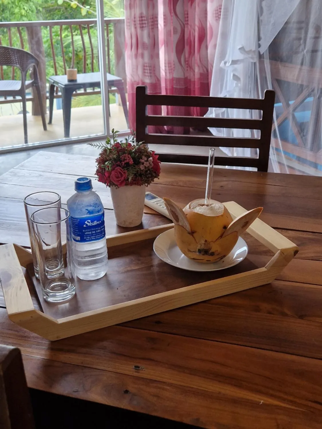 Food and drinks in Chill Bay Weligama