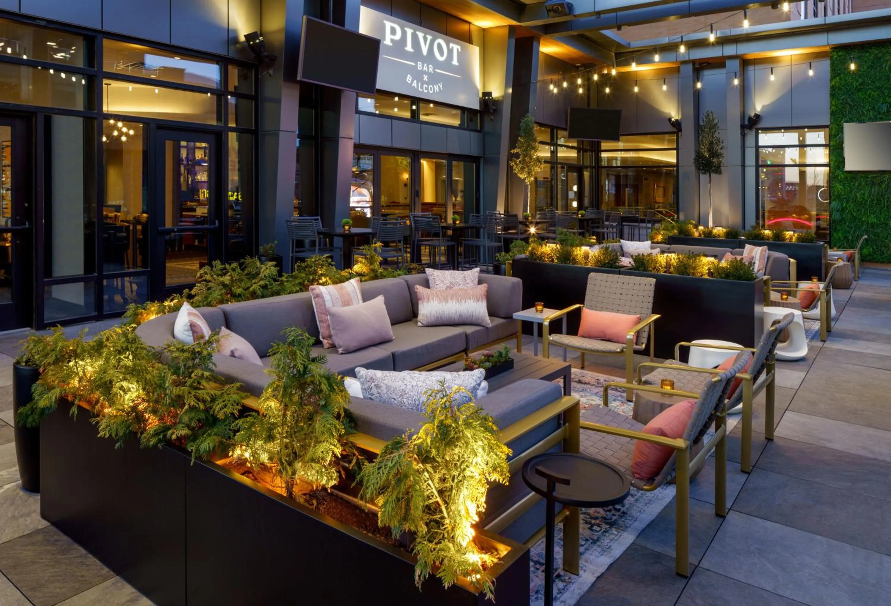 Restaurant/places to eat in Hyatt Place Indianapolis Downtown