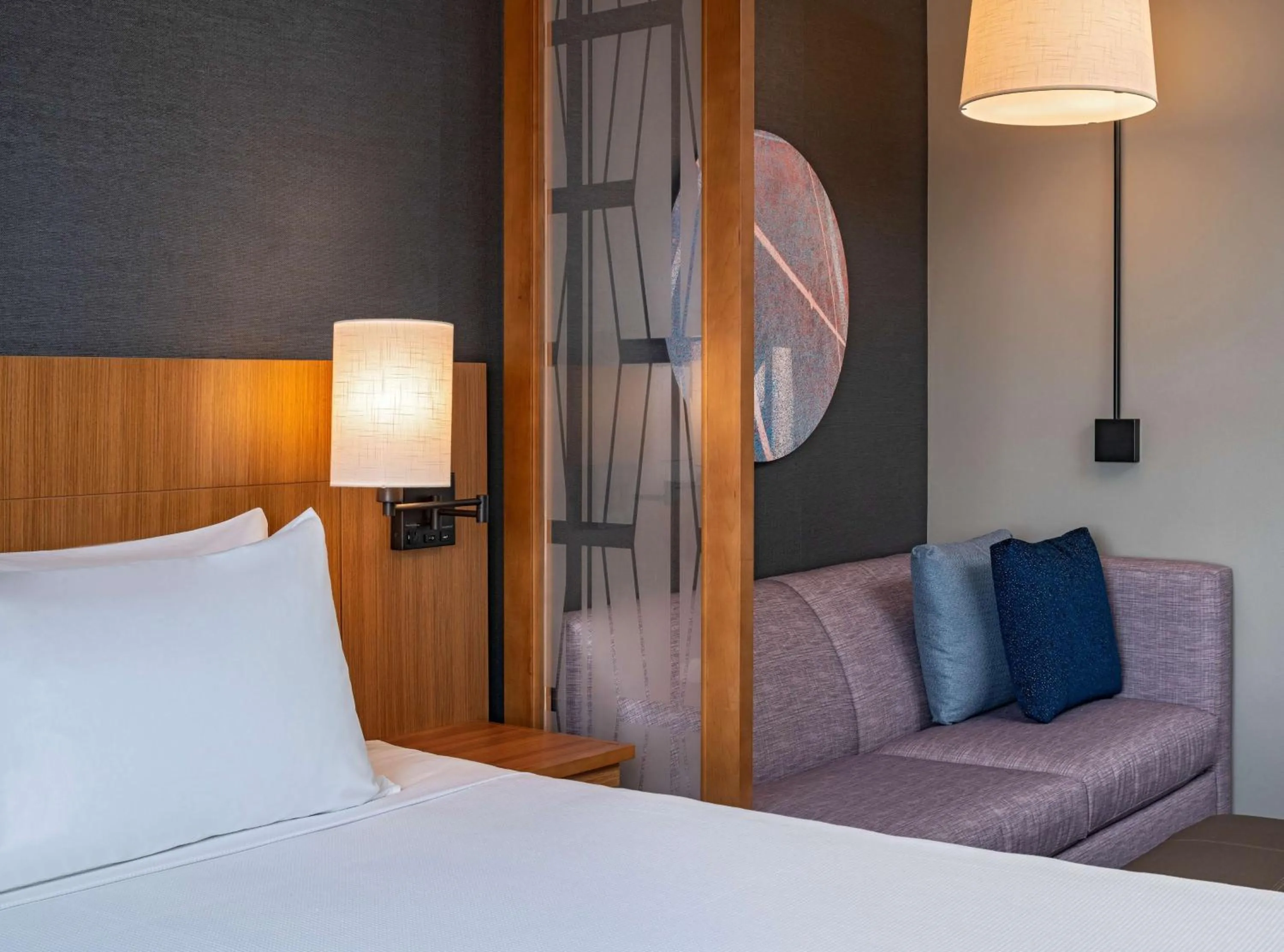 Bedroom, Bed in Hyatt Place Indianapolis Downtown