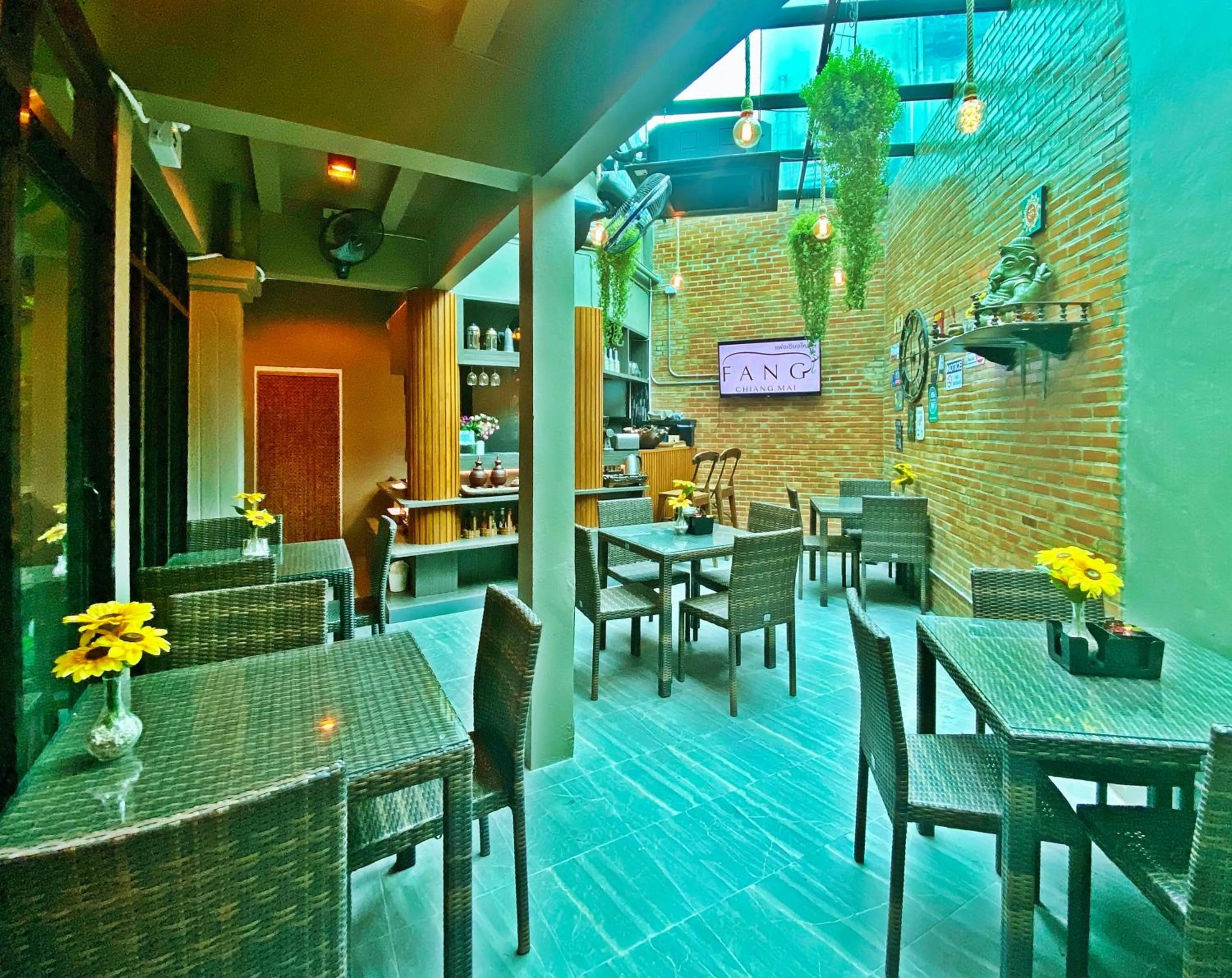 Restaurant/places to eat in Fang Chiang Mai โรงแรมแฟงเชียงใหม่