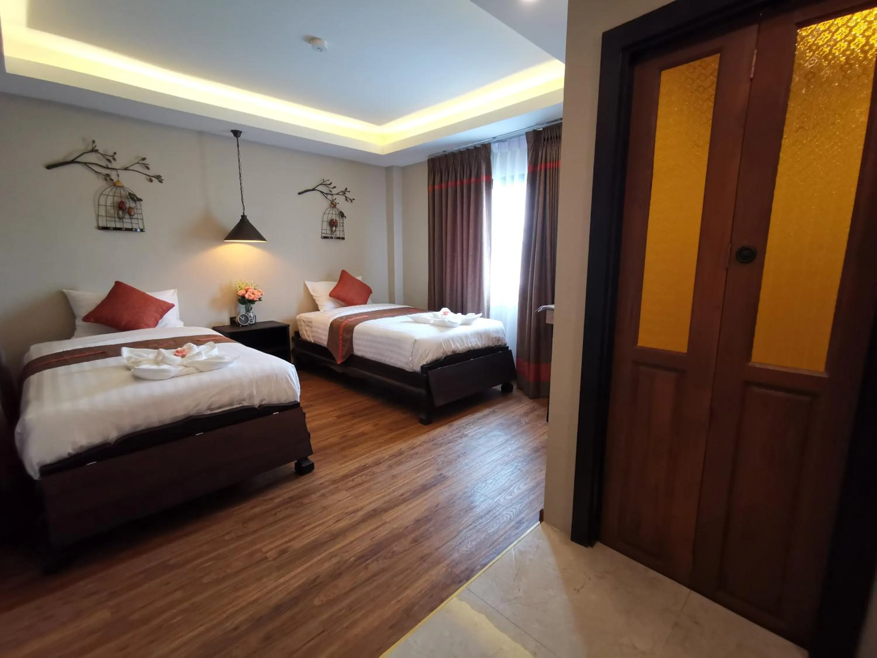 Bathroom, Bed in Fang Chiang Mai โรงแรมแฟงเชียงใหม่