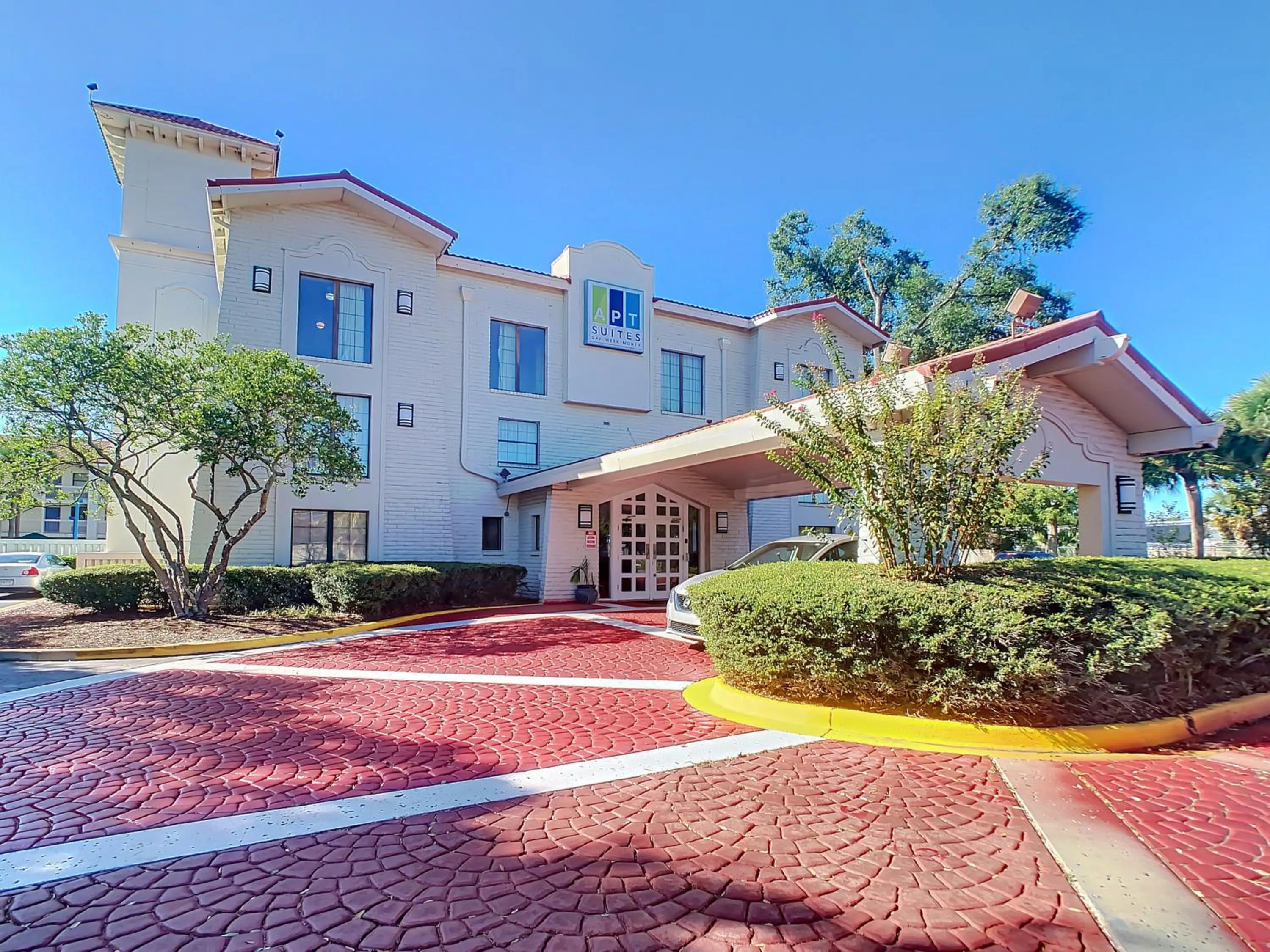 Property building in SoHo Inn and Suites Jacksonville North