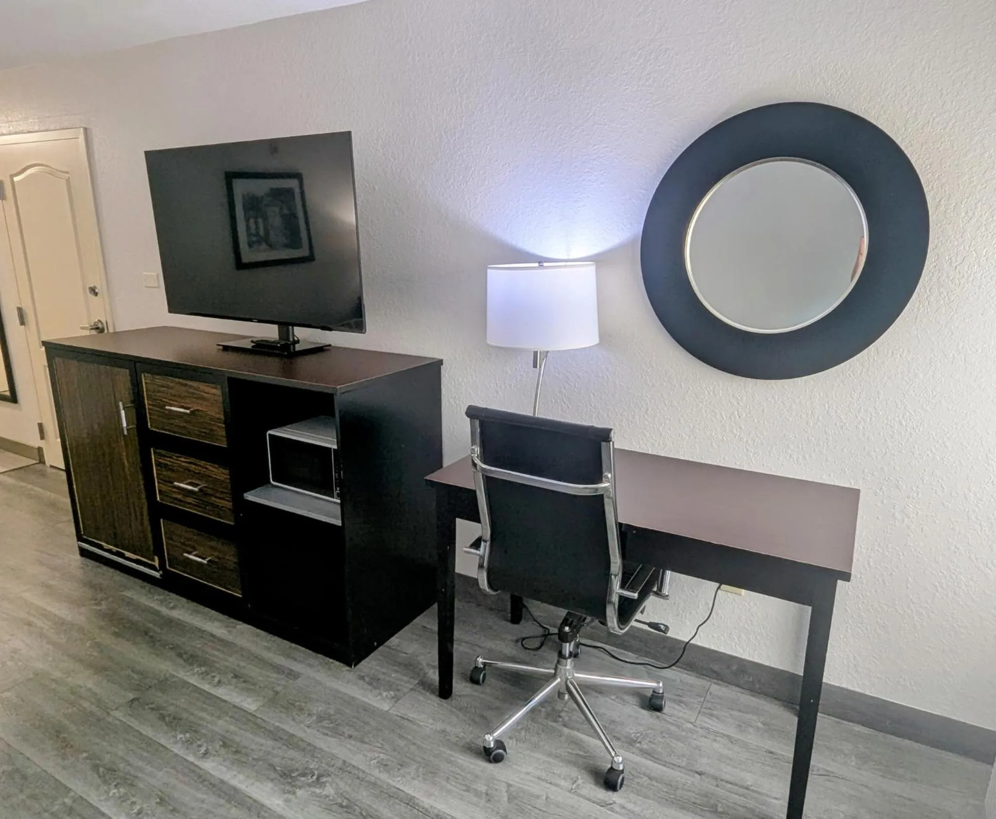 TV and multimedia in La Quinta by Wyndham Prattville