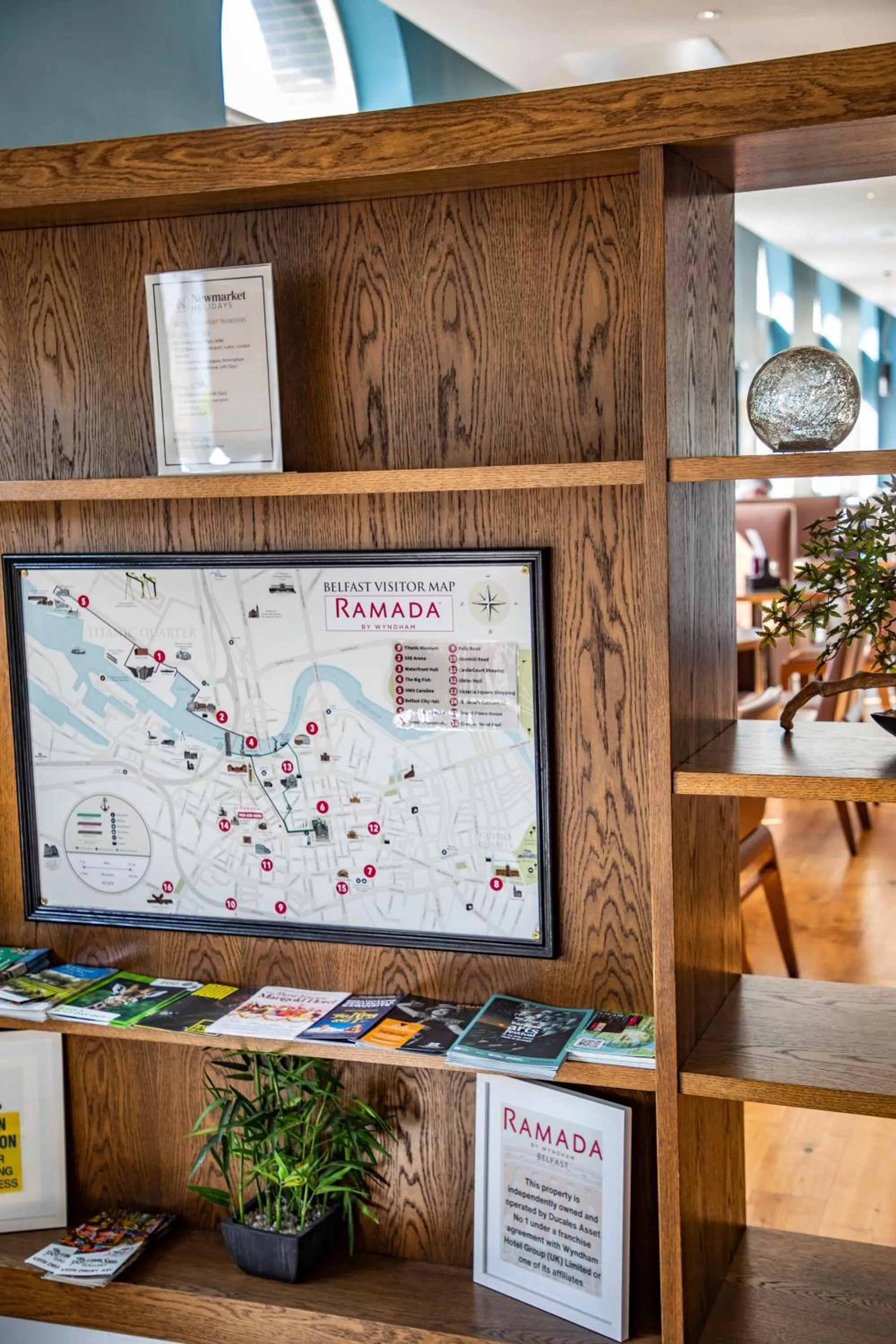 Lobby or reception in Ramada by Wyndham Belfast