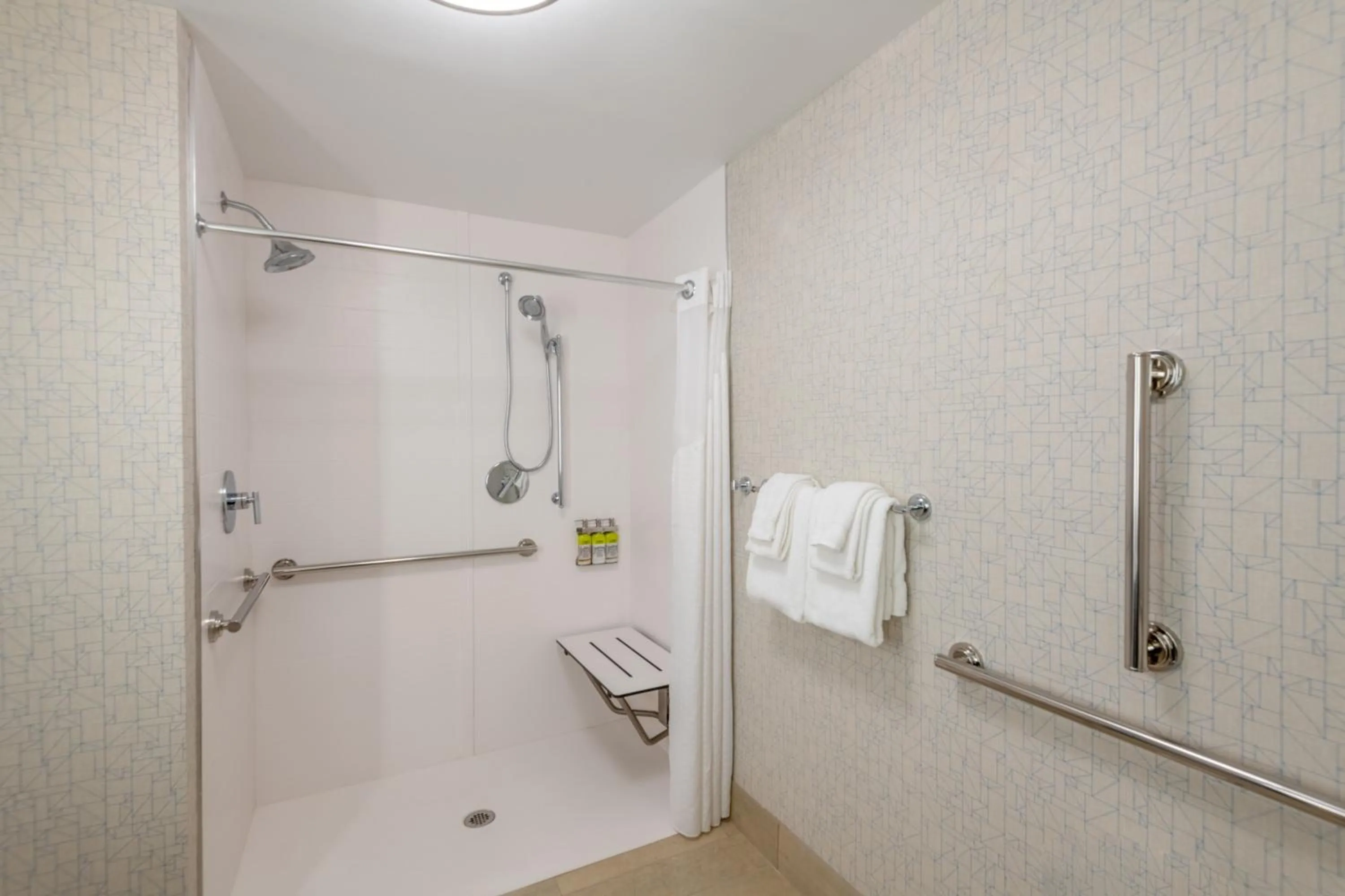 Bathroom in Holiday Inn Express & Suites - Phoenix - Airport North by IHG