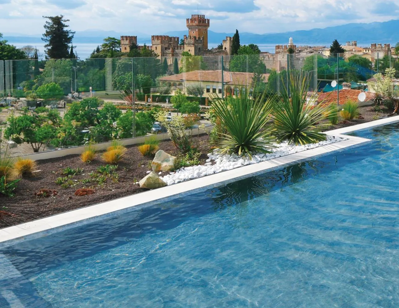 Lake view in Palazzo della Scala Spa Hotel Suites & Apartments