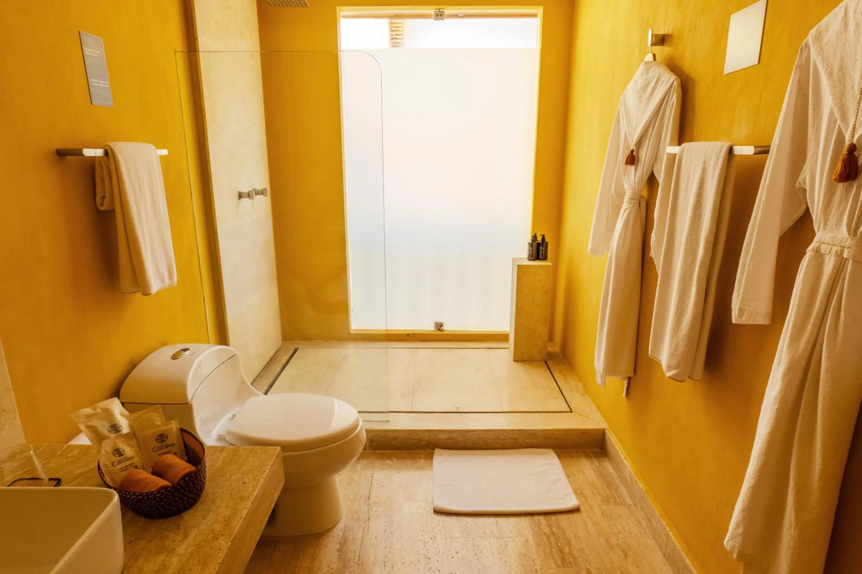 Bathroom in Casa Carolina Luxury Wellness Hotel
