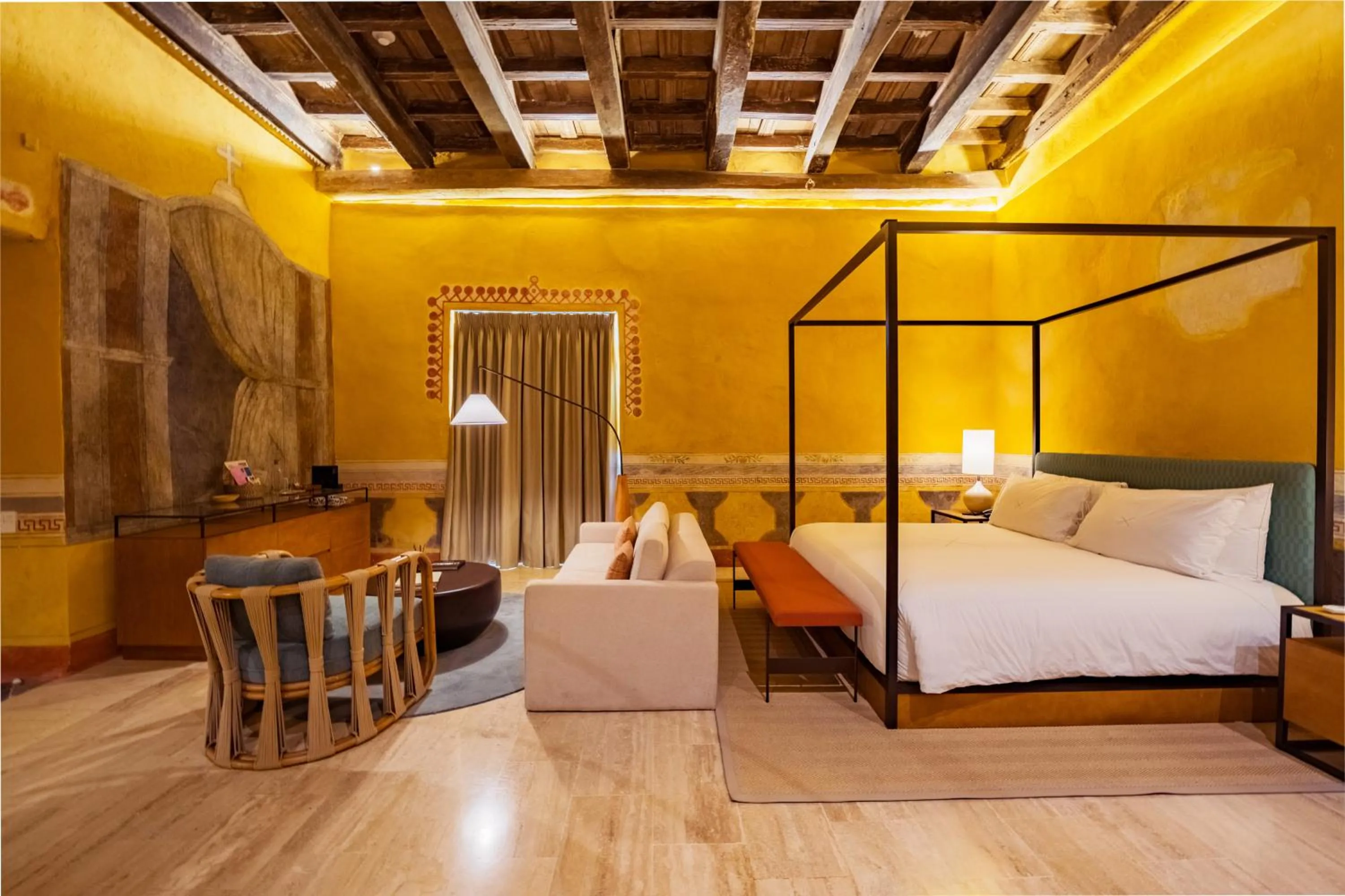 Bed in Casa Carolina Luxury Wellness Hotel