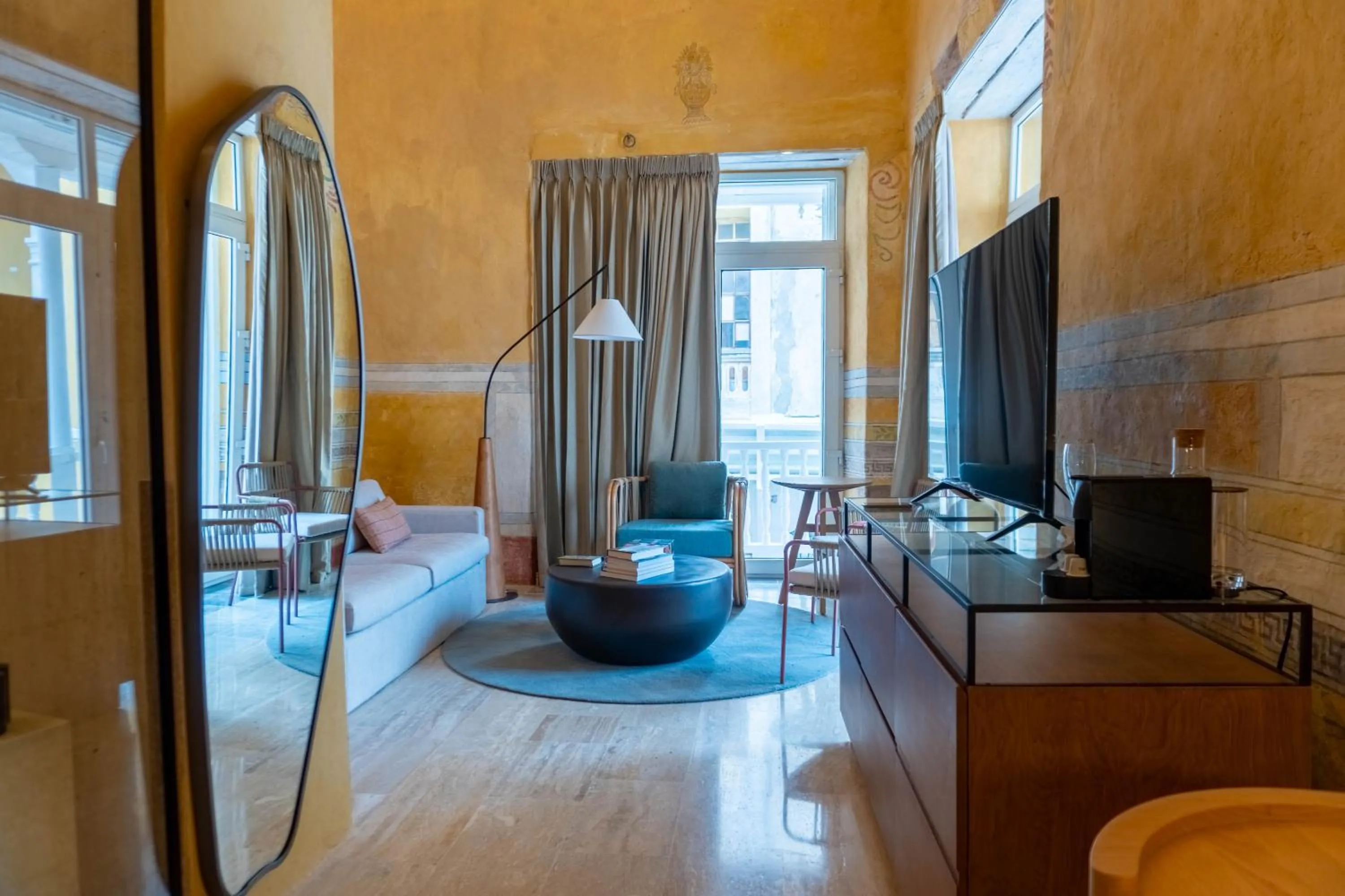 Living room, Bed in Casa Carolina Luxury Wellness Hotel