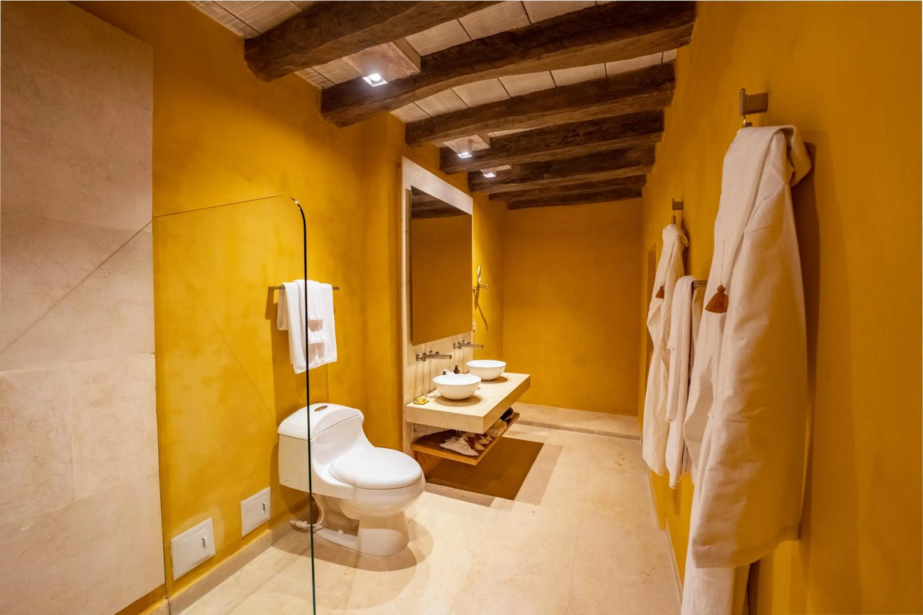 Bathroom in Casa Carolina Luxury Wellness Hotel