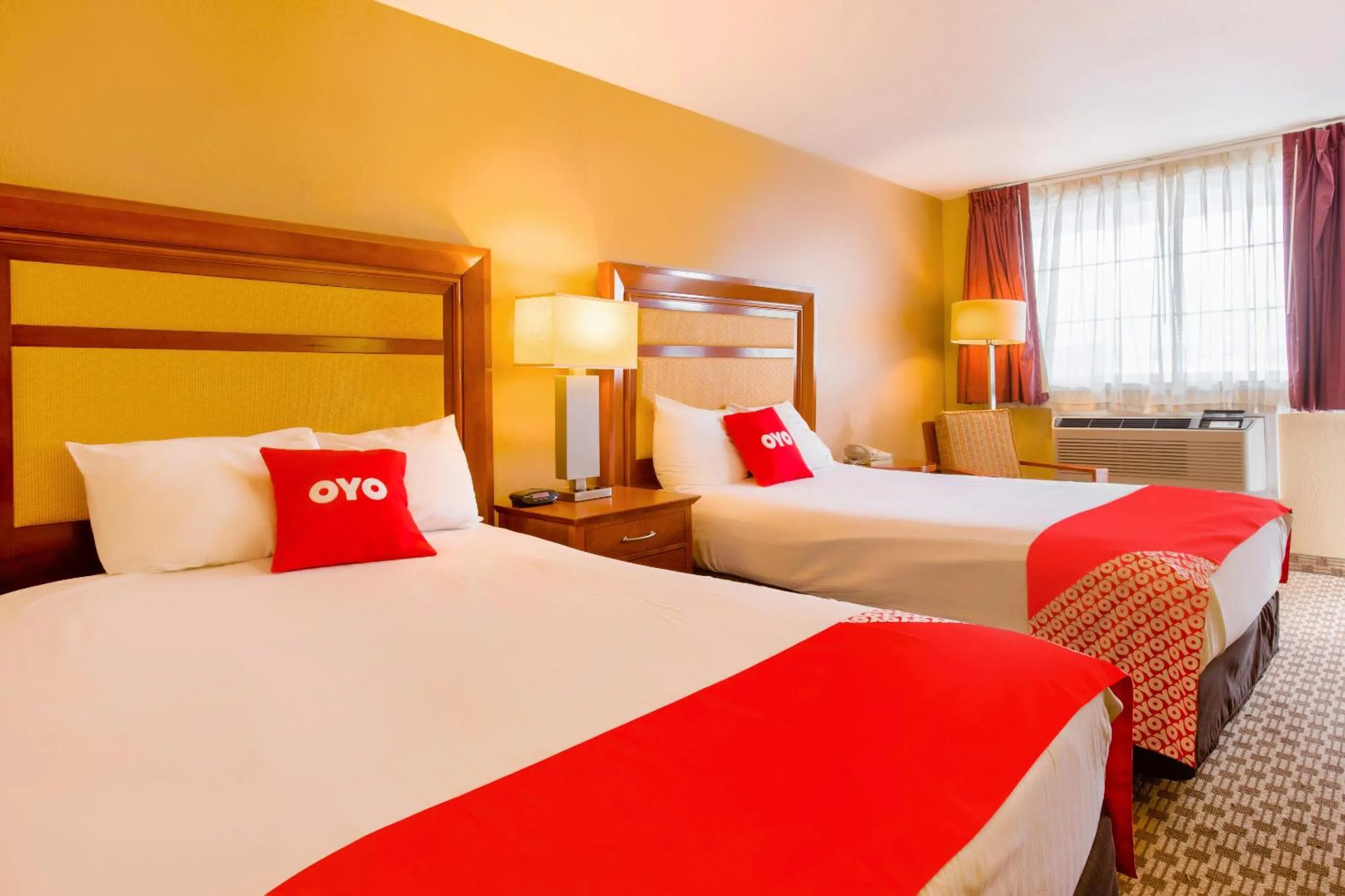 Bedroom, Bed in OYO Hotel Lebanon MO I-44