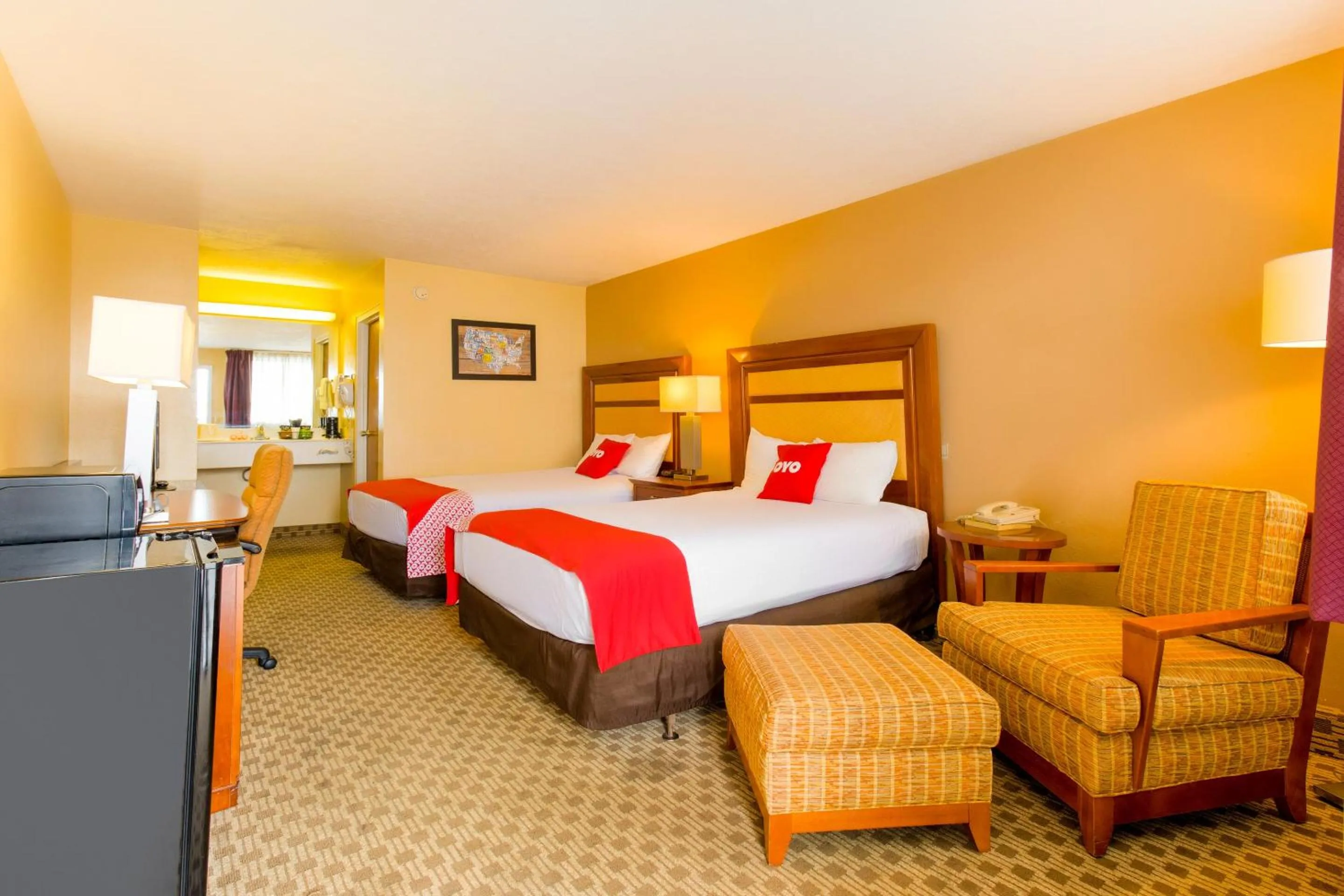 Bedroom, Bed in OYO Hotel Lebanon MO I-44