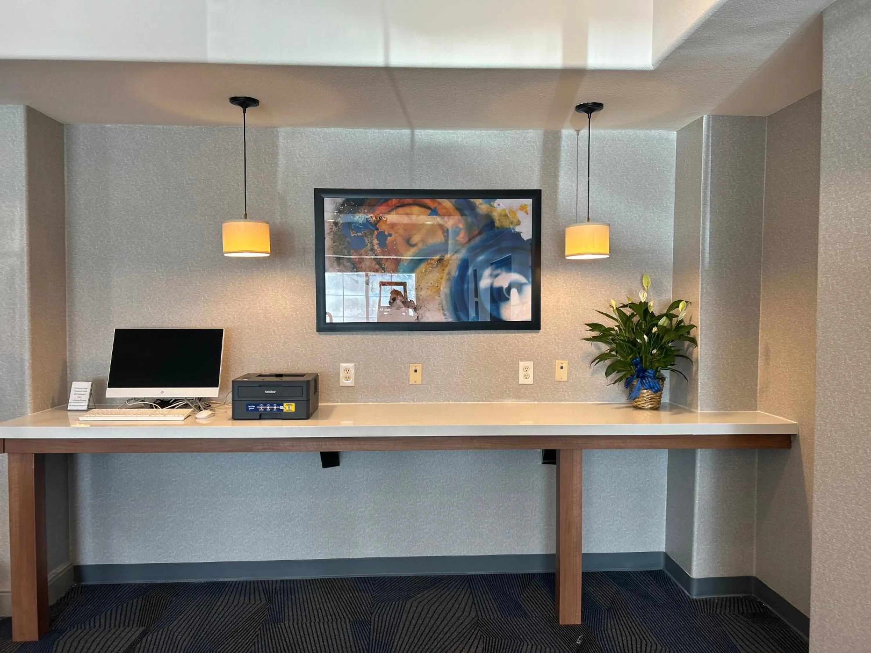 Business facilities in La Quinta by Wyndham Longview North