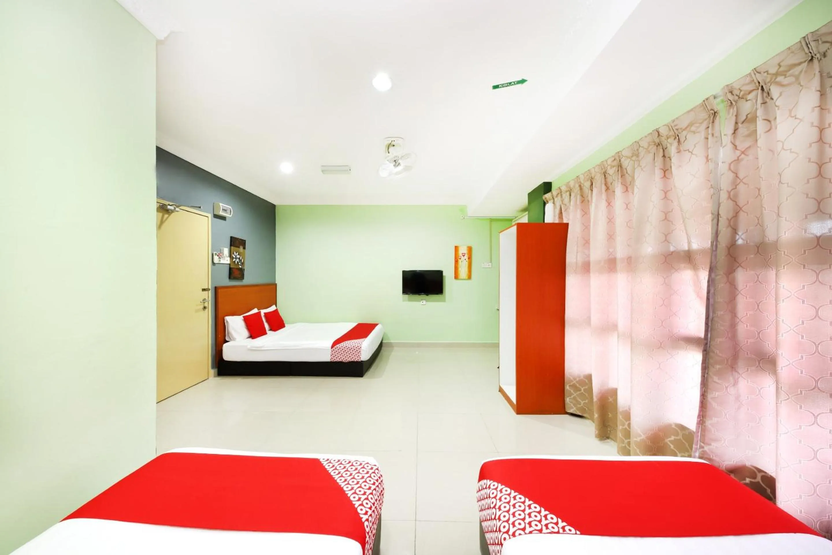 Bedroom, Bed in Super OYO 720 Corridor Hotel 2