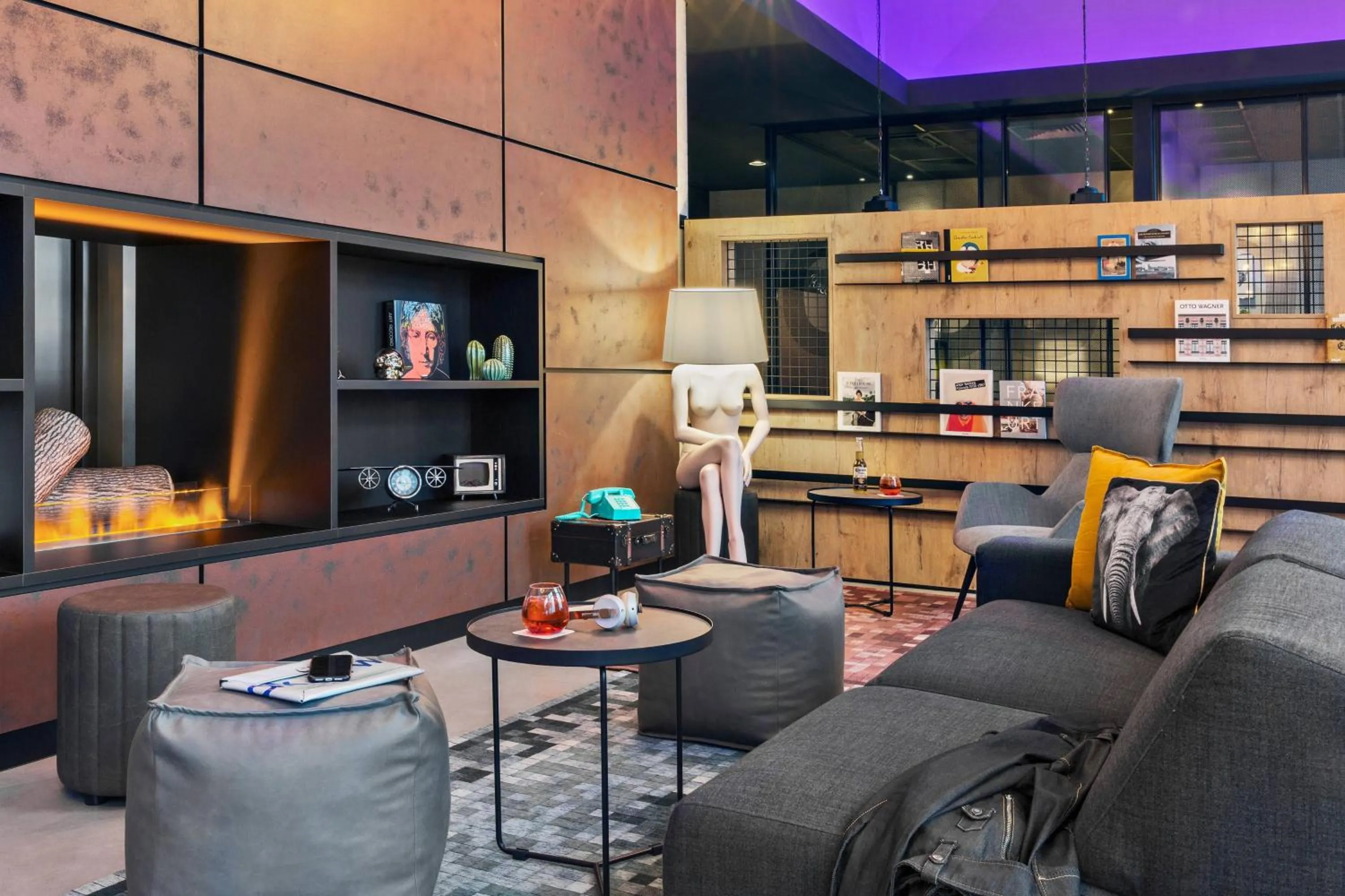 Living room in Moxy Frankfurt Airport Kelsterbach