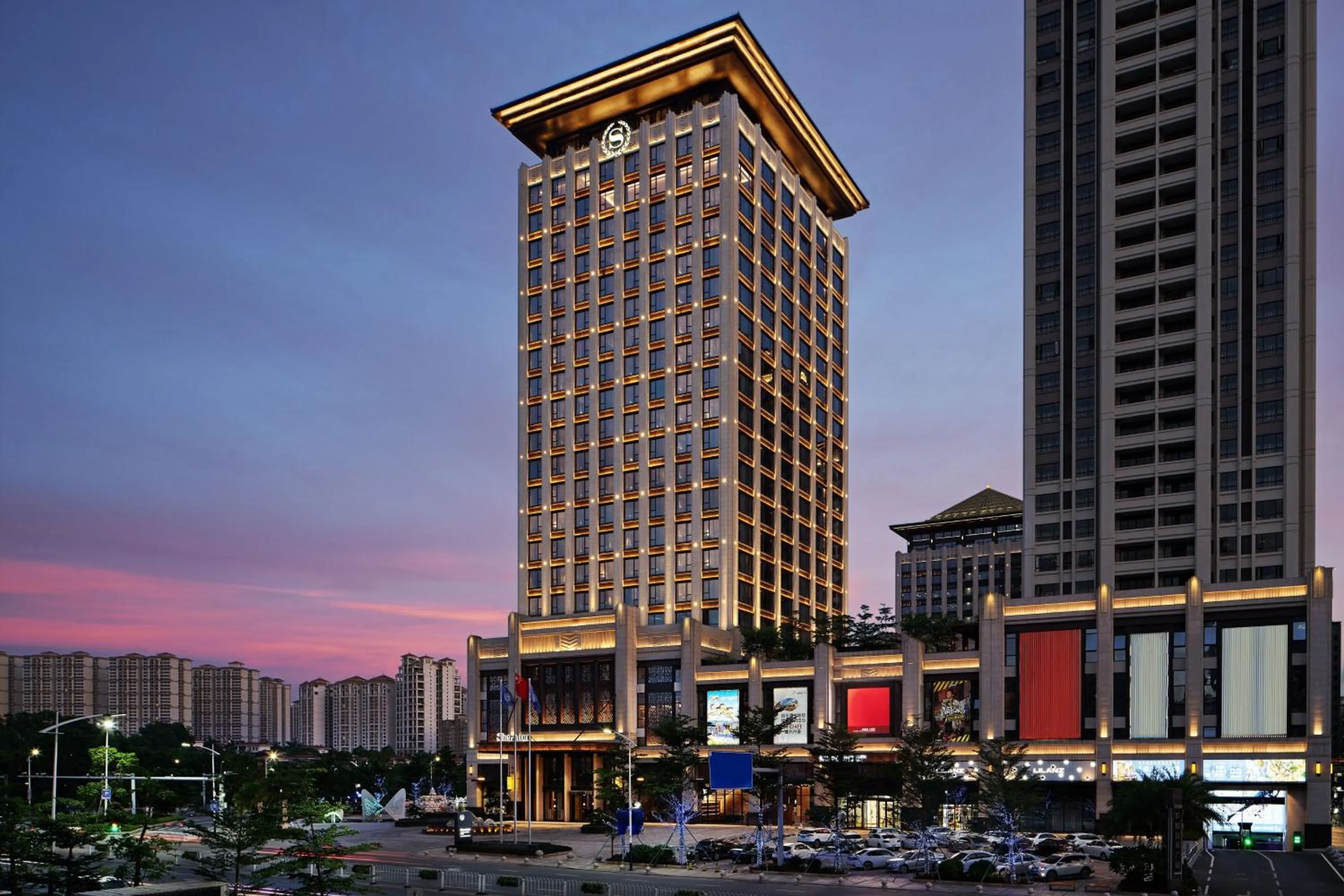 Property building in Sheraton Yunfu Xinxing Hotel