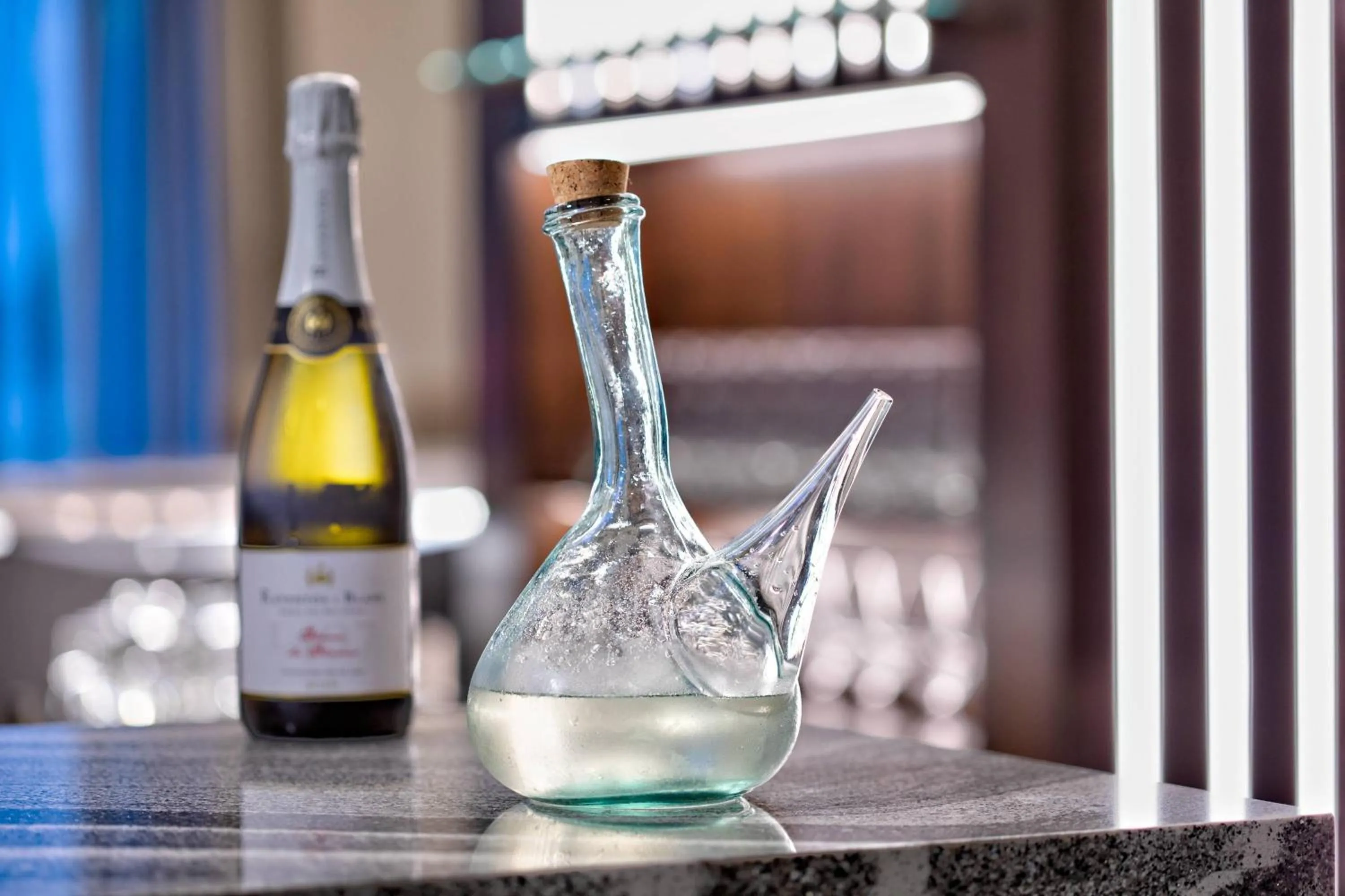 Lounge or bar in AC Hotel by Marriott Grand Rapids Downtown