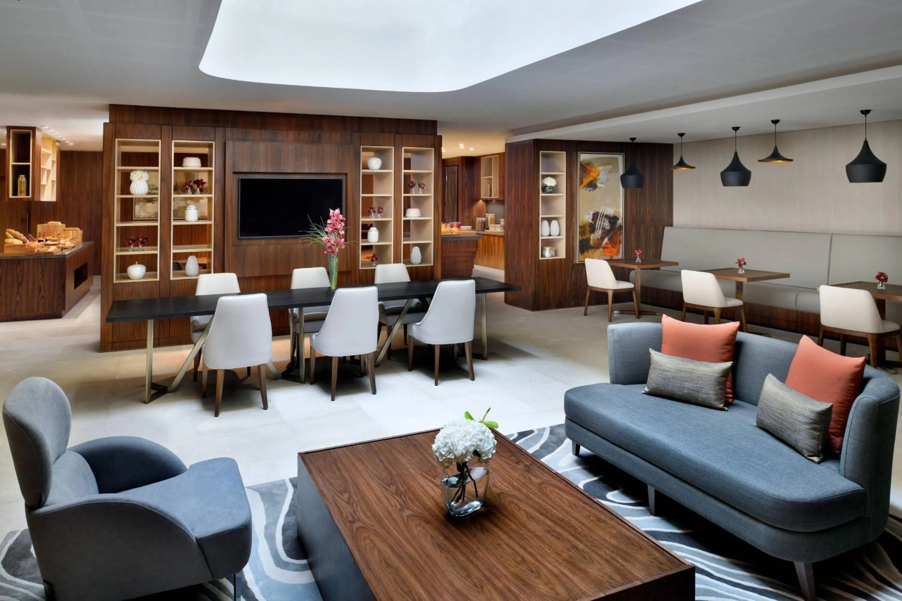 Lounge or bar in Marriott Riyadh Diplomatic Quarter
