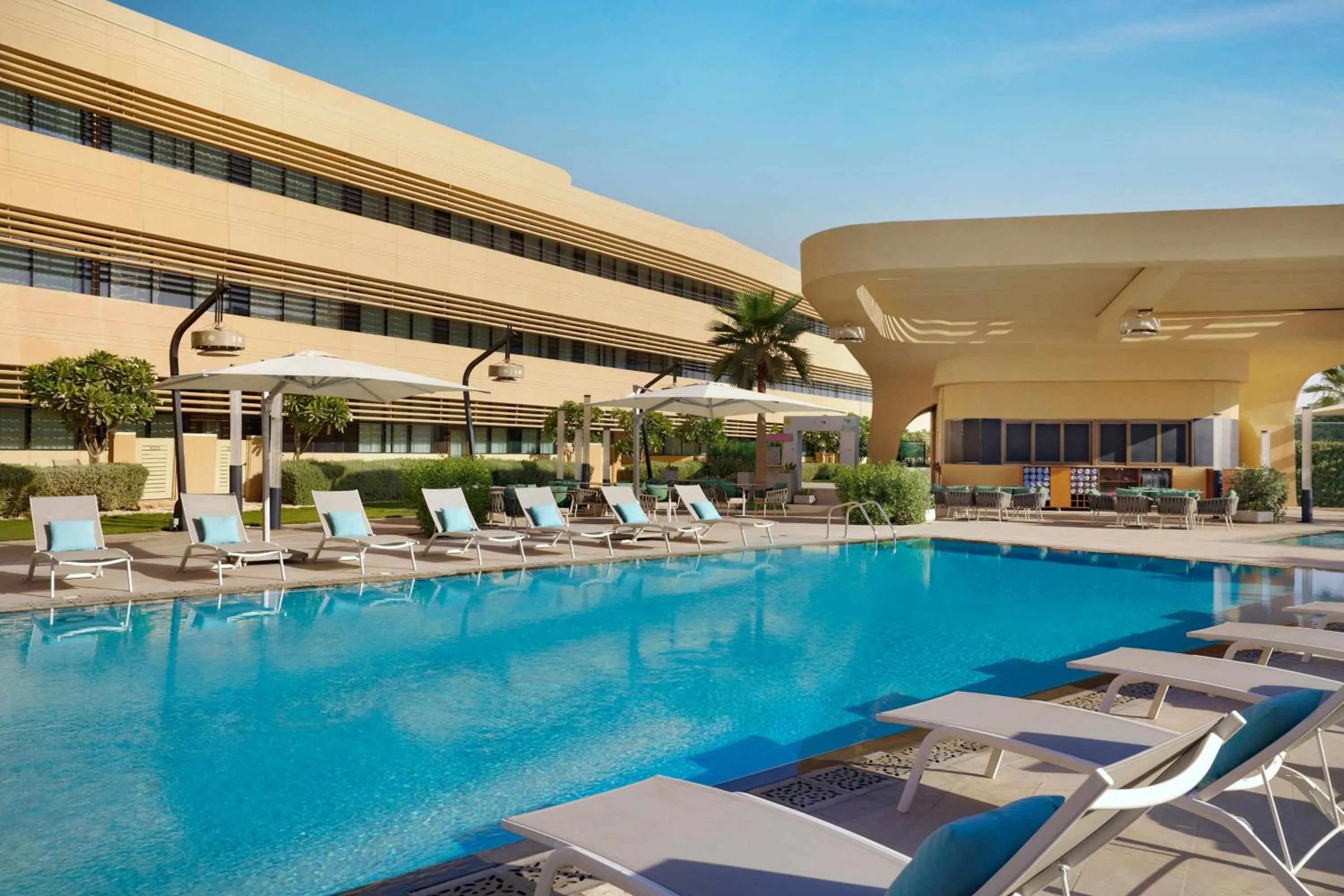 Swimming pool in Marriott Riyadh Diplomatic Quarter