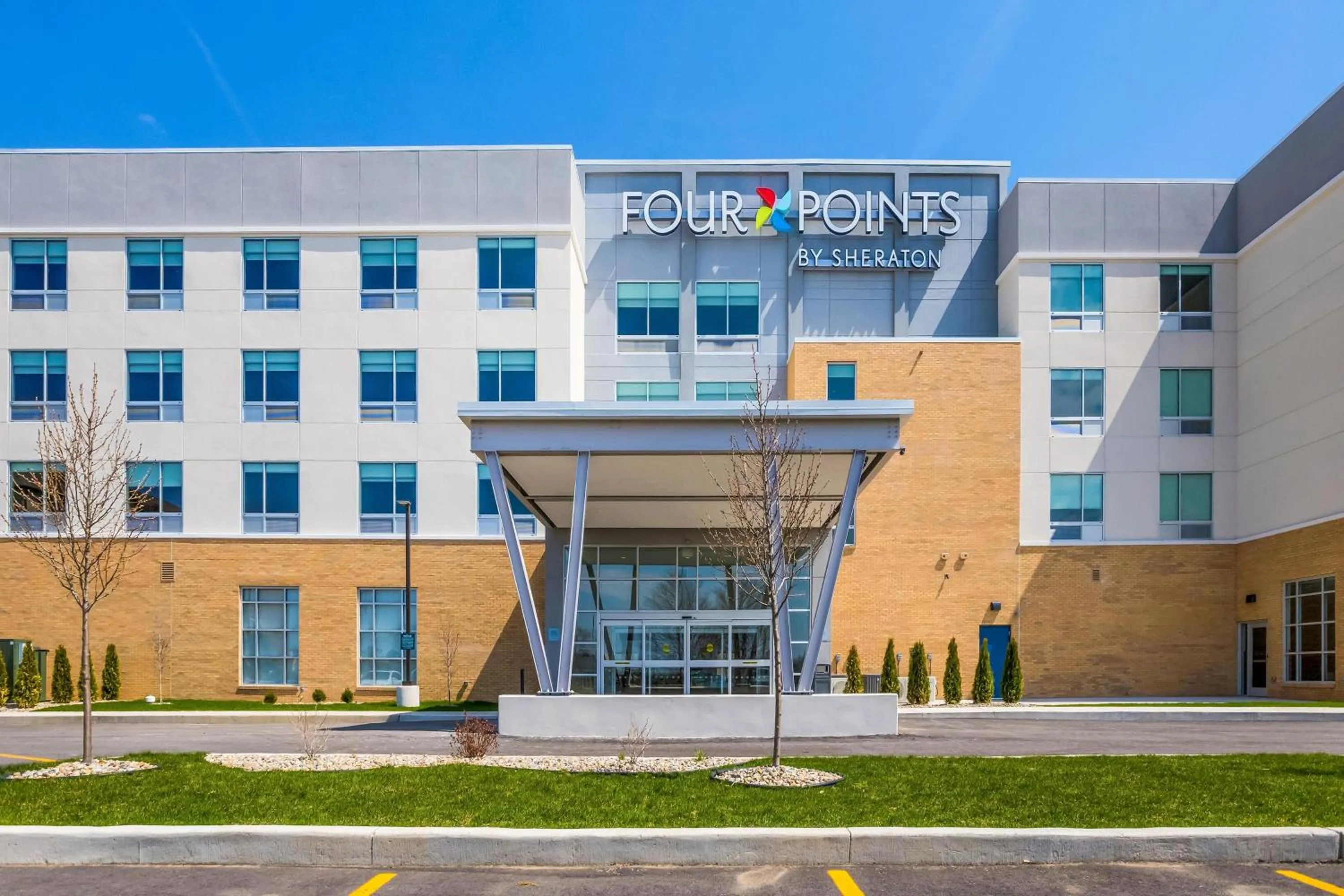 Property building in Four Points by Sheraton Elkhart