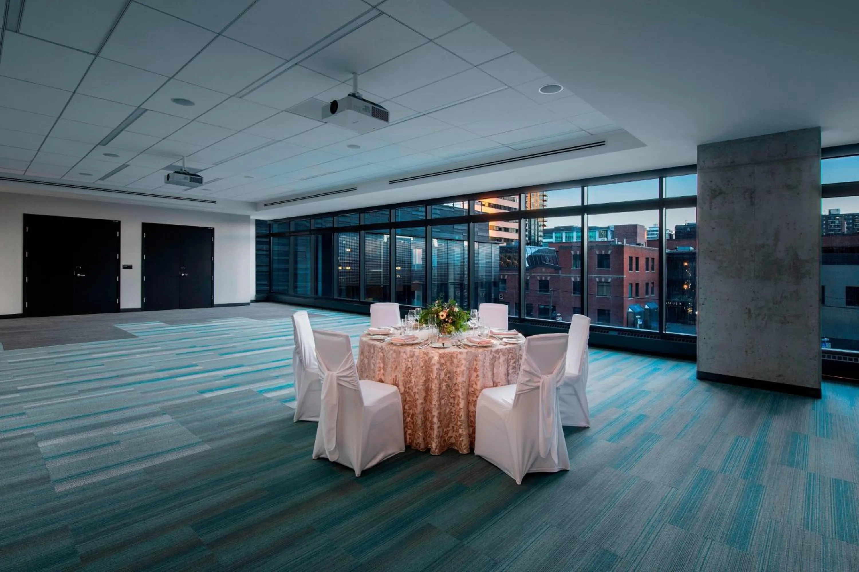 Meeting/conference room in Residence Inn by Marriott Calgary Downtown/Beltline District