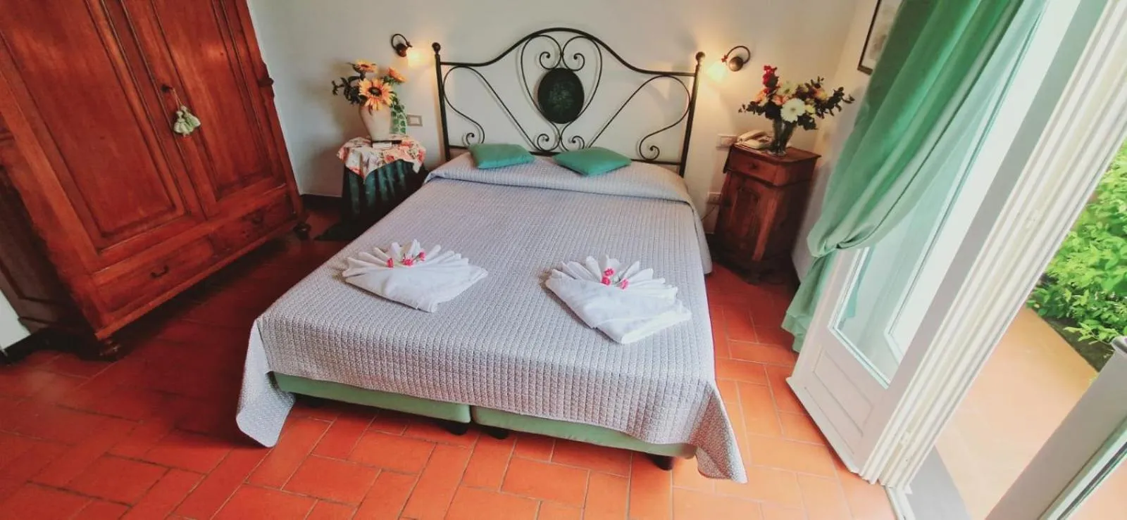 Bedroom, Bed in Hotel La Giada del Mesco