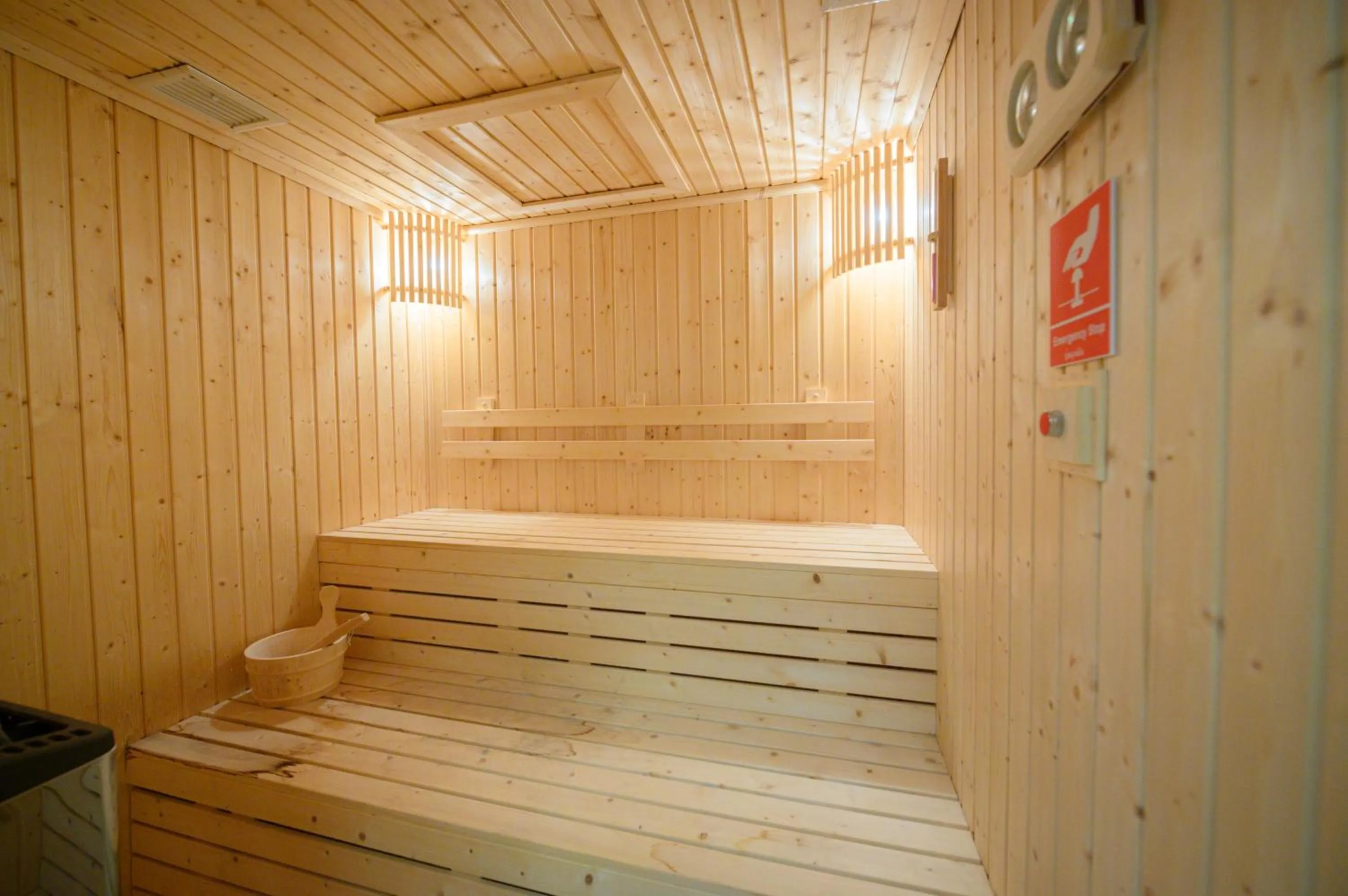 Sauna in The Empress Premier Chiang Mai