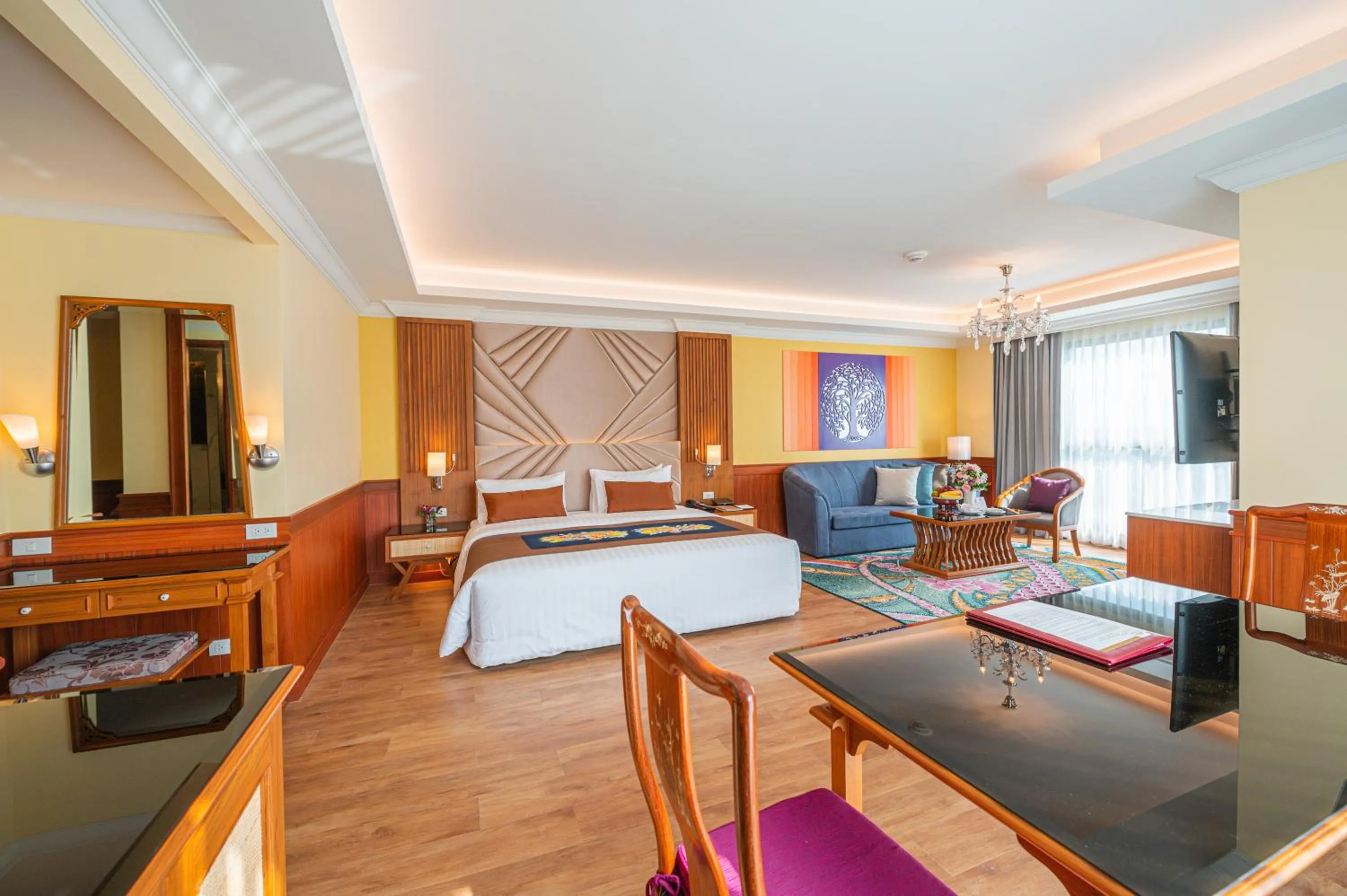 Photo of the whole room in The Empress Premier Chiang Mai