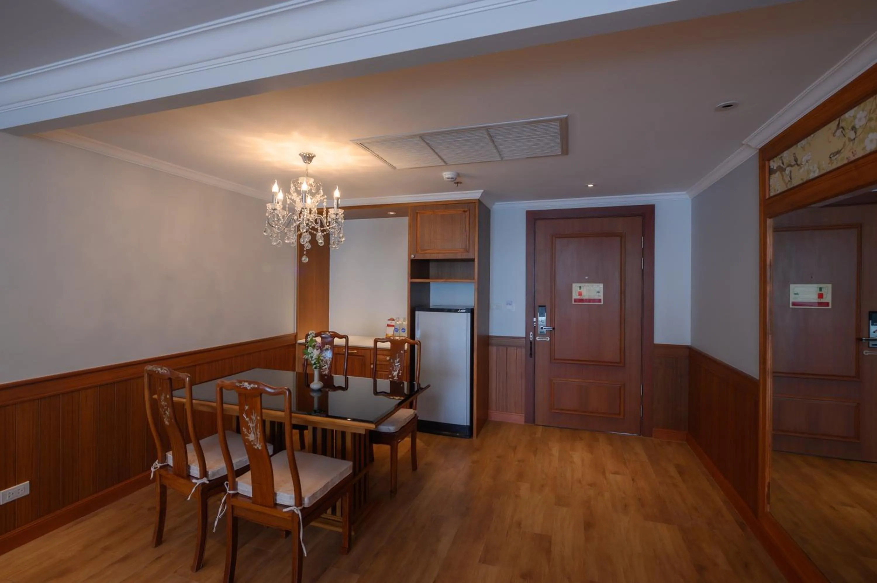 Dining area in The Empress Premier Chiang Mai