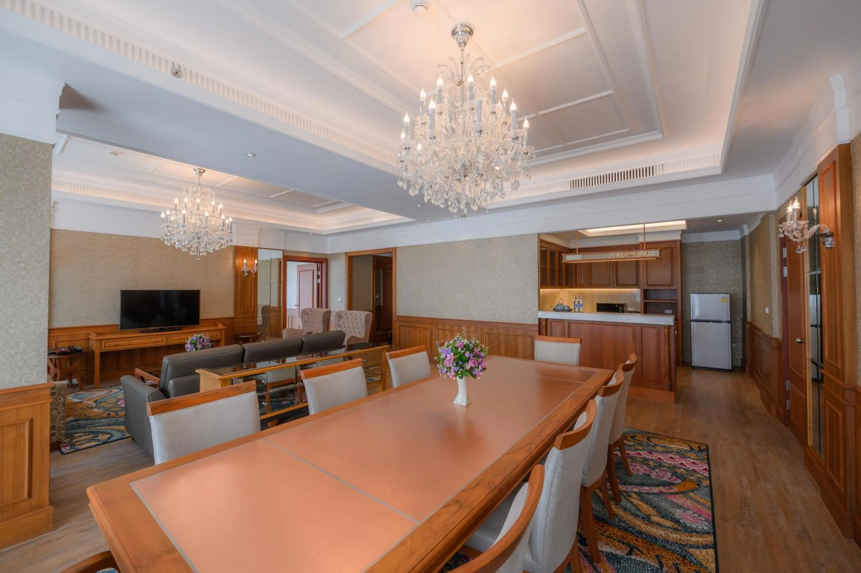 Dining area in The Empress Premier Chiang Mai