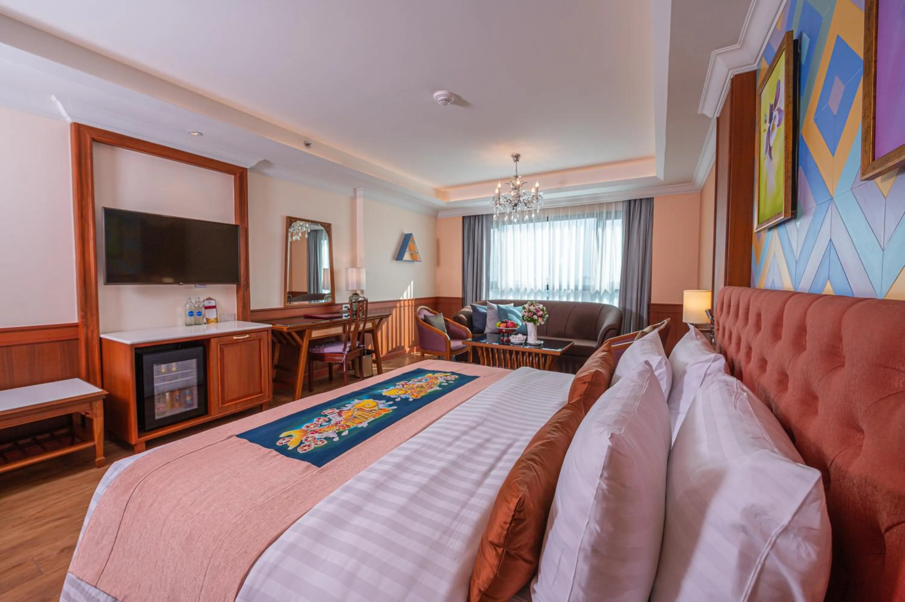 Bedroom, Bed in The Empress Premier Chiang Mai