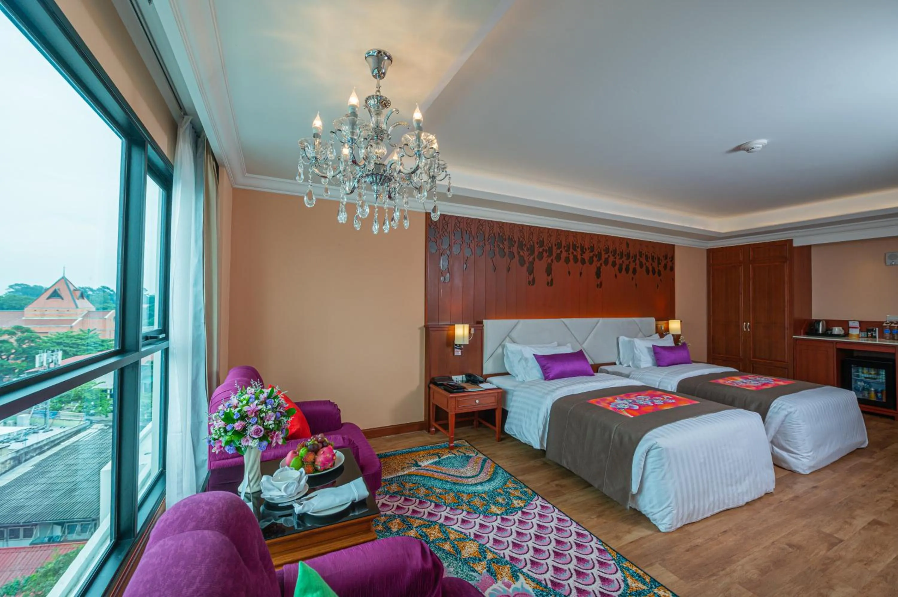 Photo of the whole room, Bed in The Empress Premier Chiang Mai