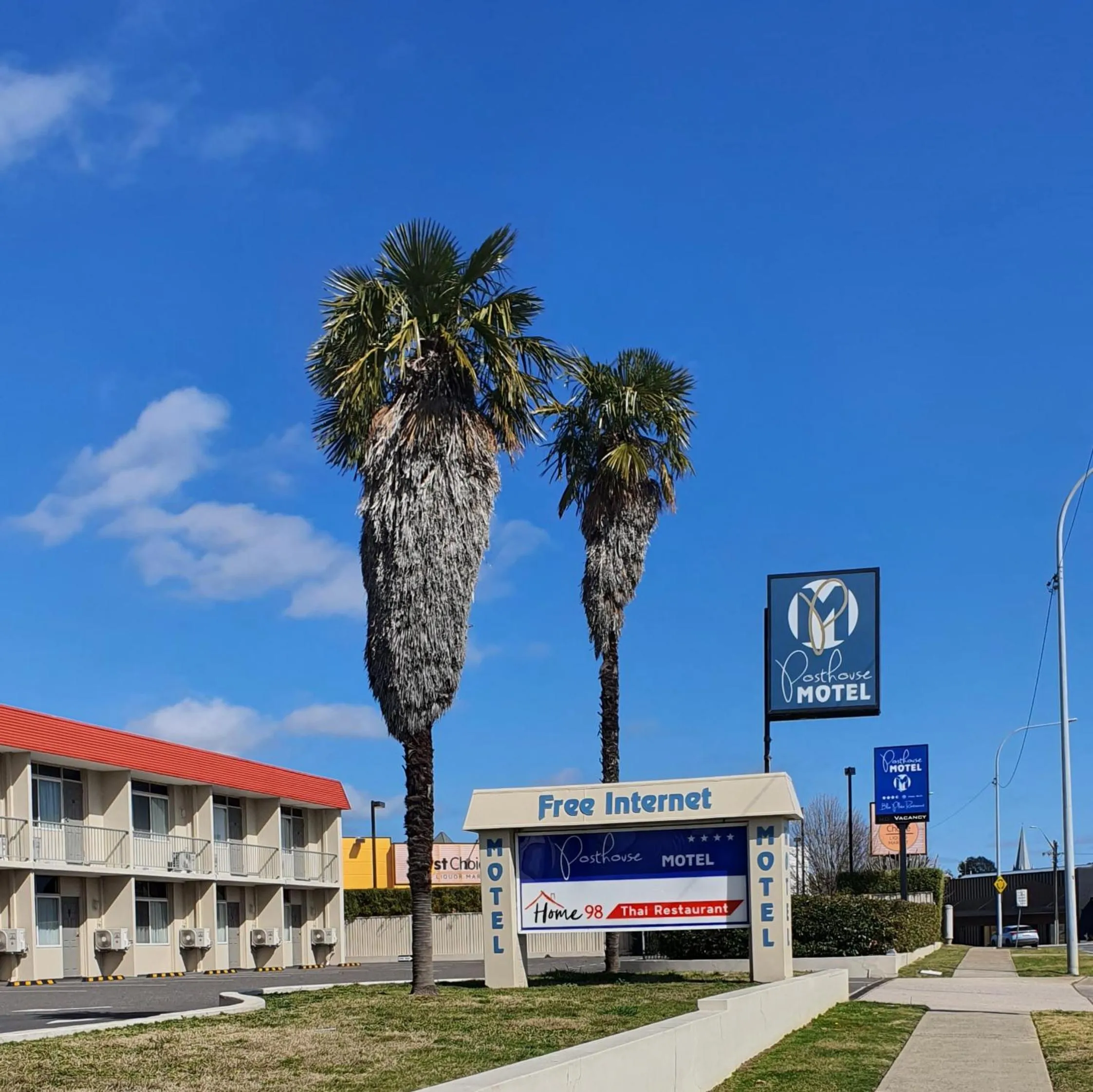 Property building in Posthouse Motor Lodge