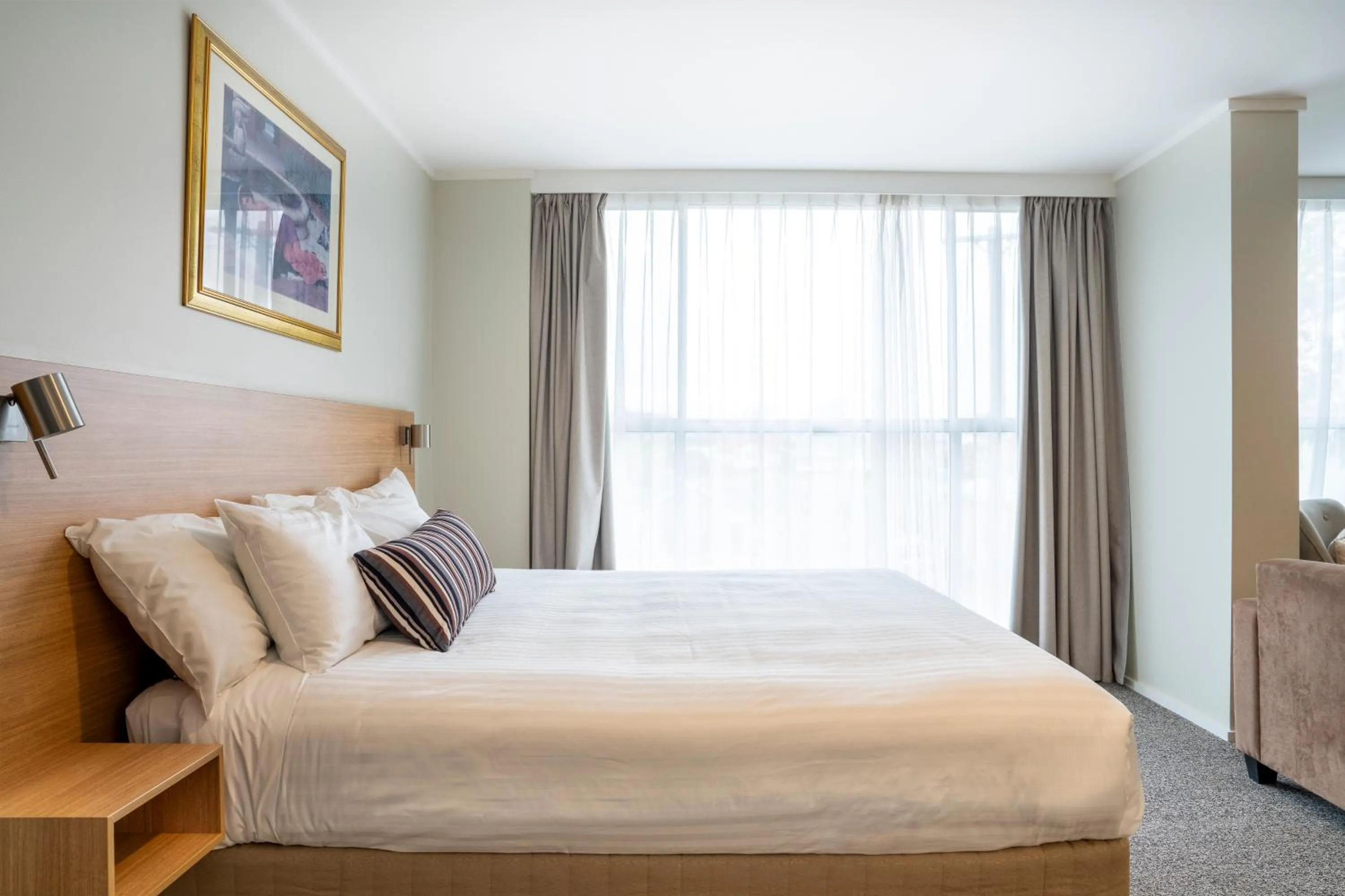 Bed in Posthouse Motor Lodge